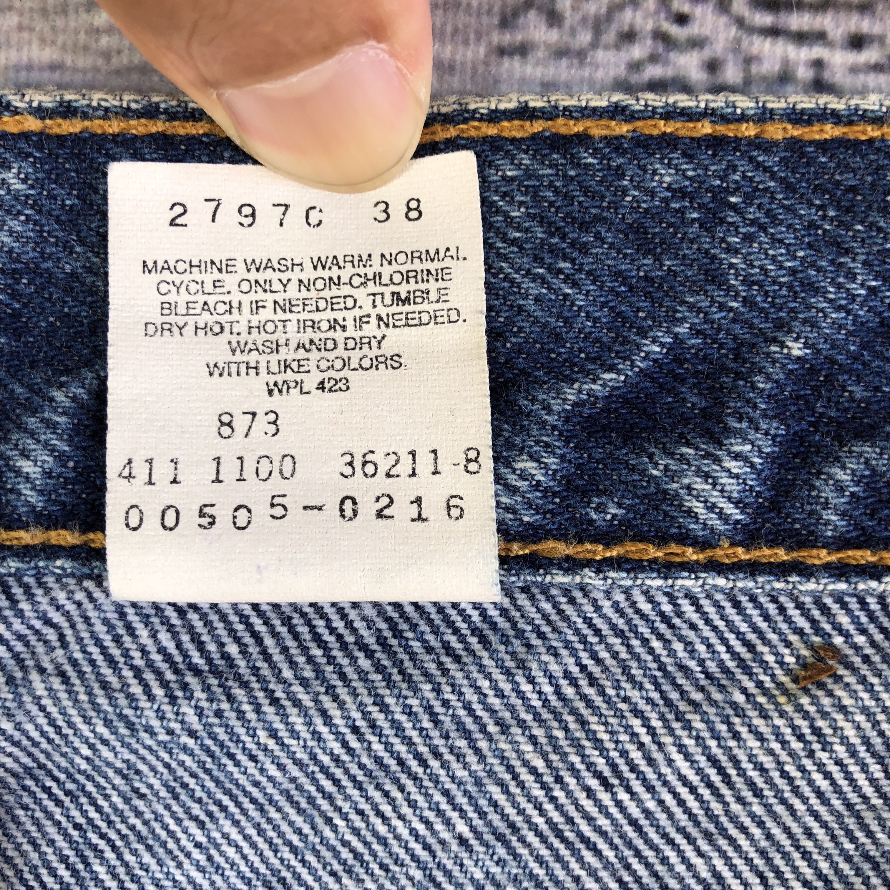 Levi's Vintage Dirty Levis 505 Jeans Stonewash Levi's Faded Denim Size US 34 / EU 50 - 10 Thumbnail