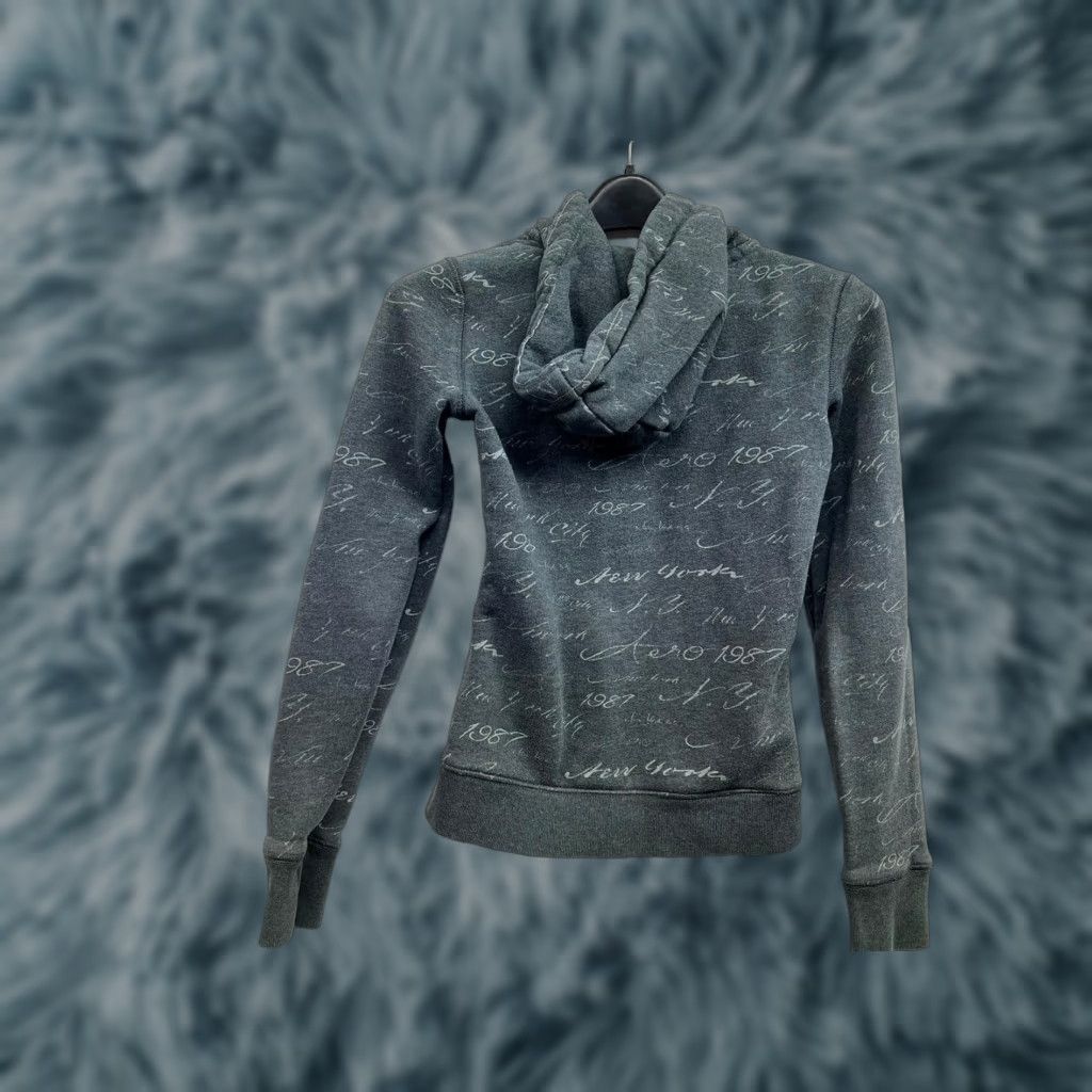 Vintage Aéropostale Sweater Womens XS Gray Pullover Sweatshirt Casual Knit Crew Neck Logo Raglan Sleeve Regular Fit Hoodie Size XS / US 0-2 / IT 36-38 - 1 Thumbnail