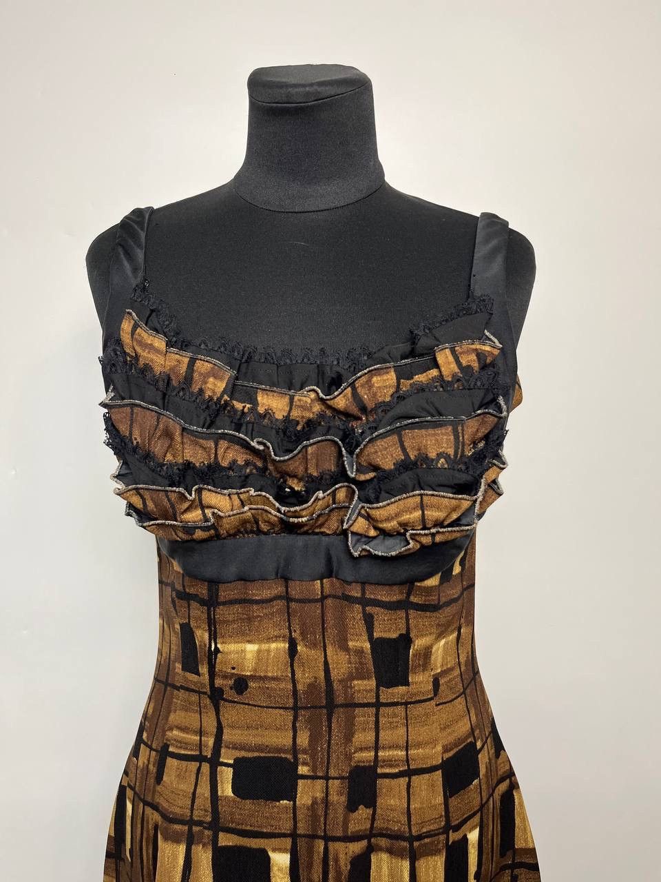 Prada Prada Luxury Ruffle Trim Printed Rare Dress Size S / US 4 / IT 40 - 5 Thumbnail