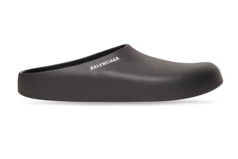 Balenciaga Balenciaga Pool Closed Slides Size US 8.5 / EU 41-42 - 1 Thumbnail