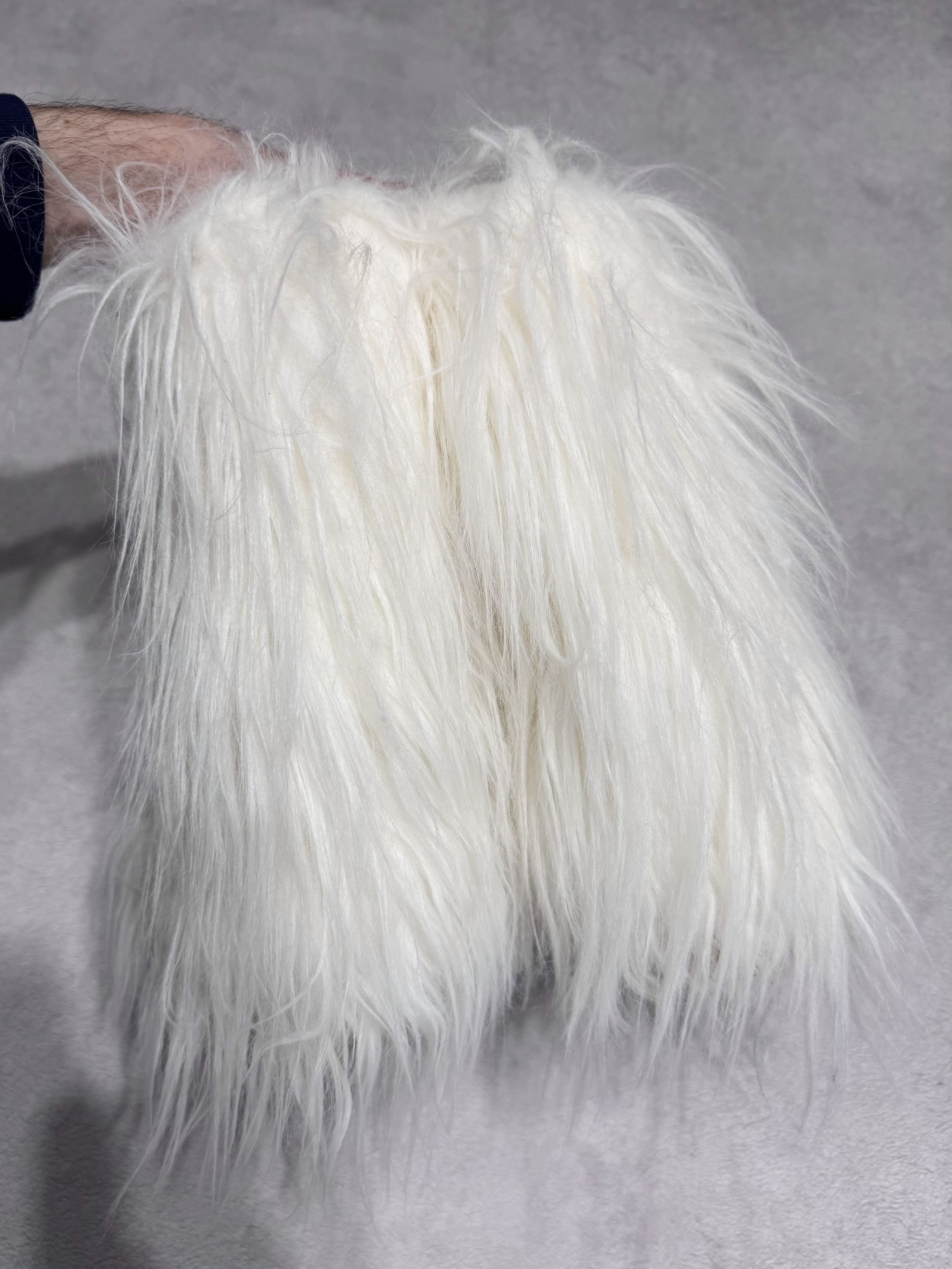 Bata Deadstock Y2K Bata Yeti White Fur Mohair Moon Boots 38-40 Size US 9 / IT 39 - 4 Thumbnail