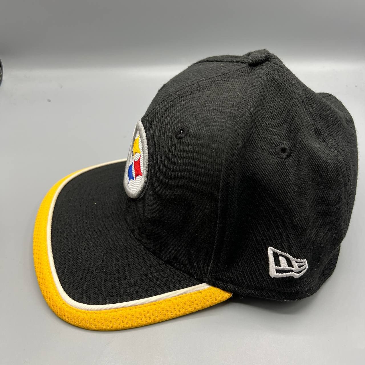 New Era Pittsburgh Steelers Hat Men S-M Stretch Fitted Cap Size ONE SIZE - 3 Thumbnail