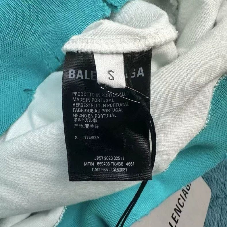 Balenciaga Balenciaga Letter printing hole hooded sweater sky blue Size US S / EU 44-46 / 1 - 5 Thumbnail