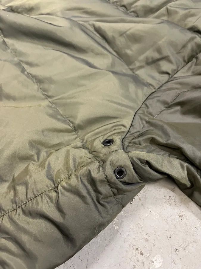 Armani 1990s Armani Olive Buttoned Puffer Jacket Size US L / EU 52-54 / 3 - 5 Thumbnail