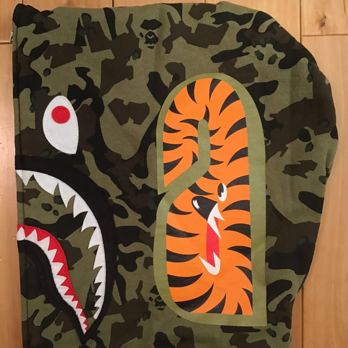 Bape BAPE Desert camo green shark full zip hoodie a bathing ape Size US L / EU 52-54 / 3 - 5 Thumbnail