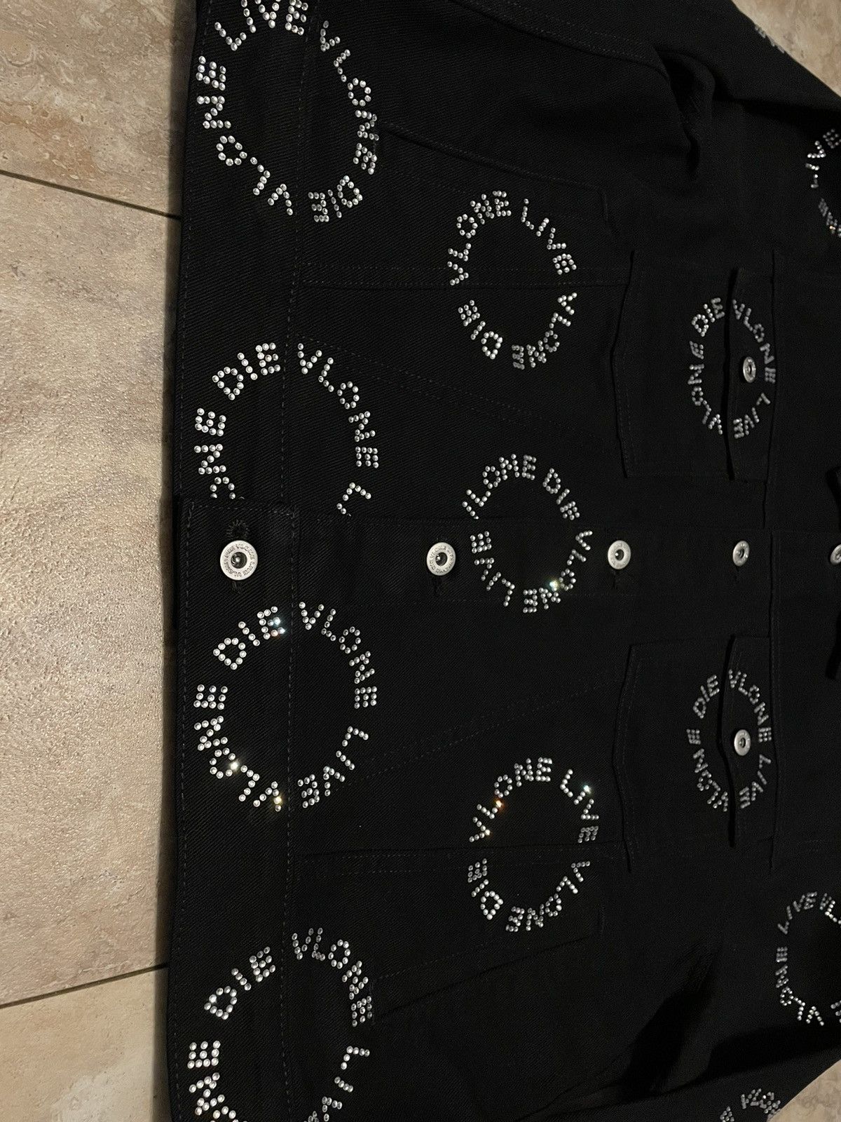 Vlone Vlone LVDV Silver Rhinestone Denim Jacket Black Size Large Size US L / EU 52-54 / 3 - 4 Thumbnail