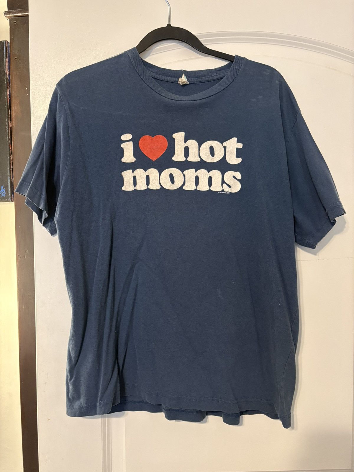Other I love ❤️ hot moms Size US M / EU 48-50 / 2 - 1 Thumbnail
