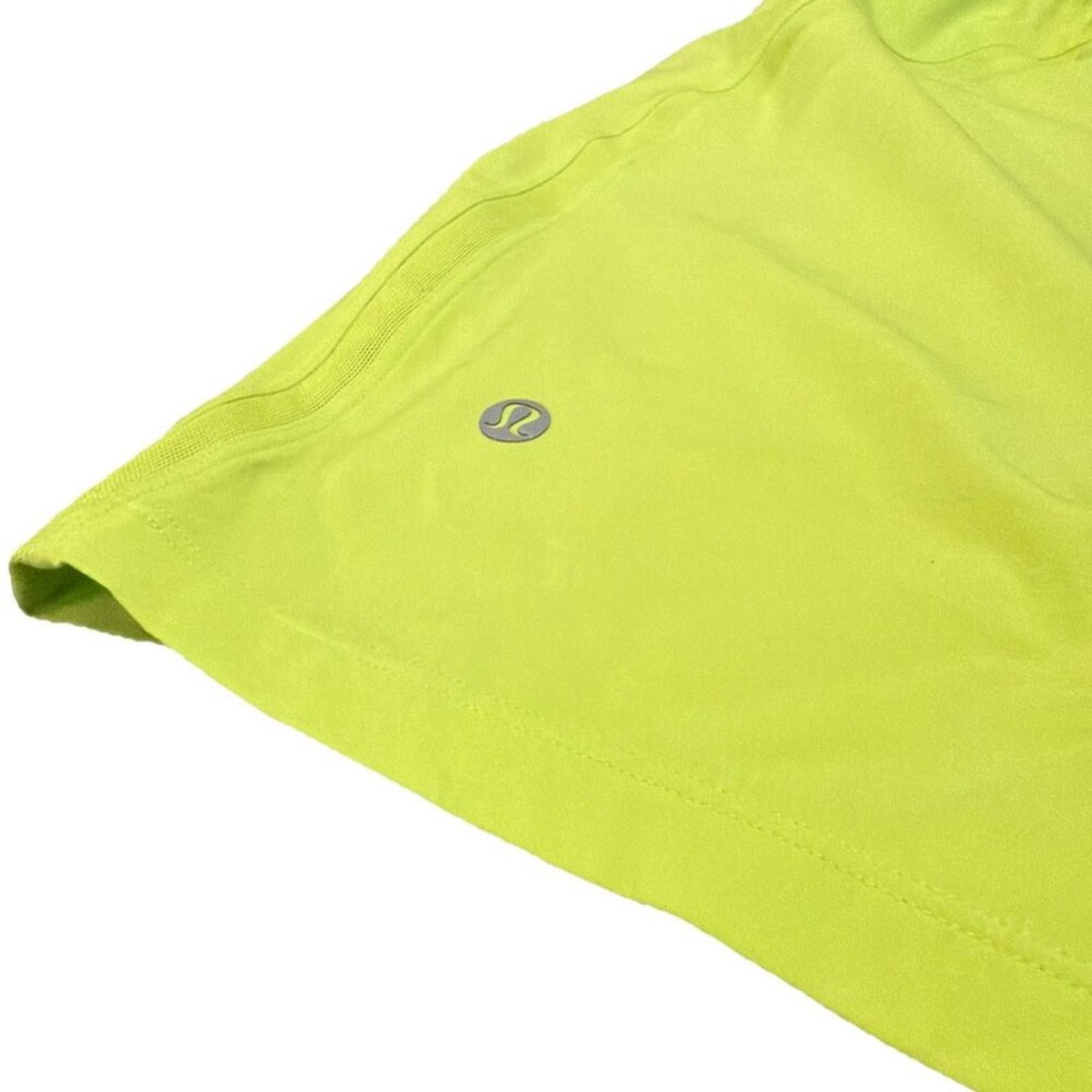 Lululemon LULULEMON PACE BREAKER LINERLESS 7" SMALL LIME GREEN Size US 30 / EU 46 - 3 Thumbnail