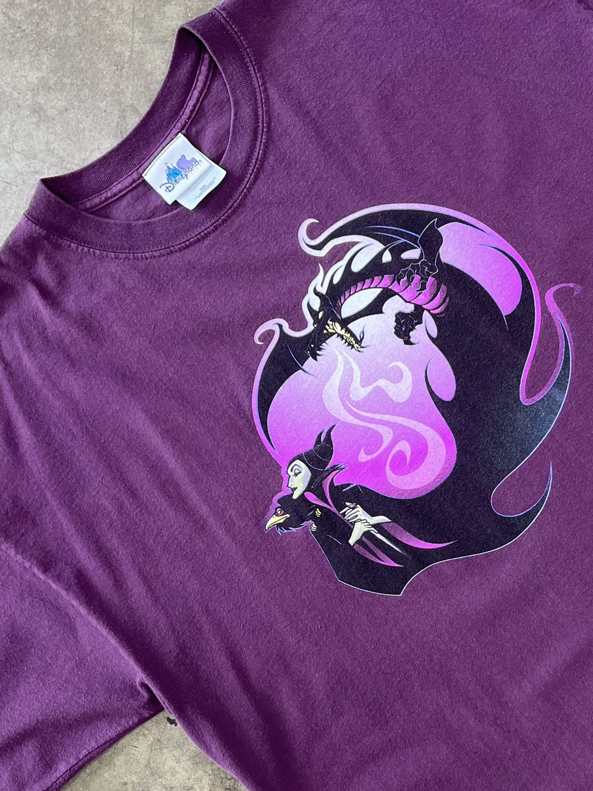 Vintage 2000s Disney Villain Maleficent Tee XXL