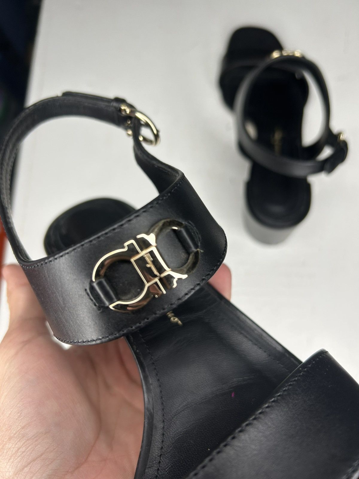 Salvatore Ferragamo Salvatore Ferragamo Black Leather Cayla Sandals Size 7 1/2 Size US 7.5 / IT 37.5 - 4 Thumbnail