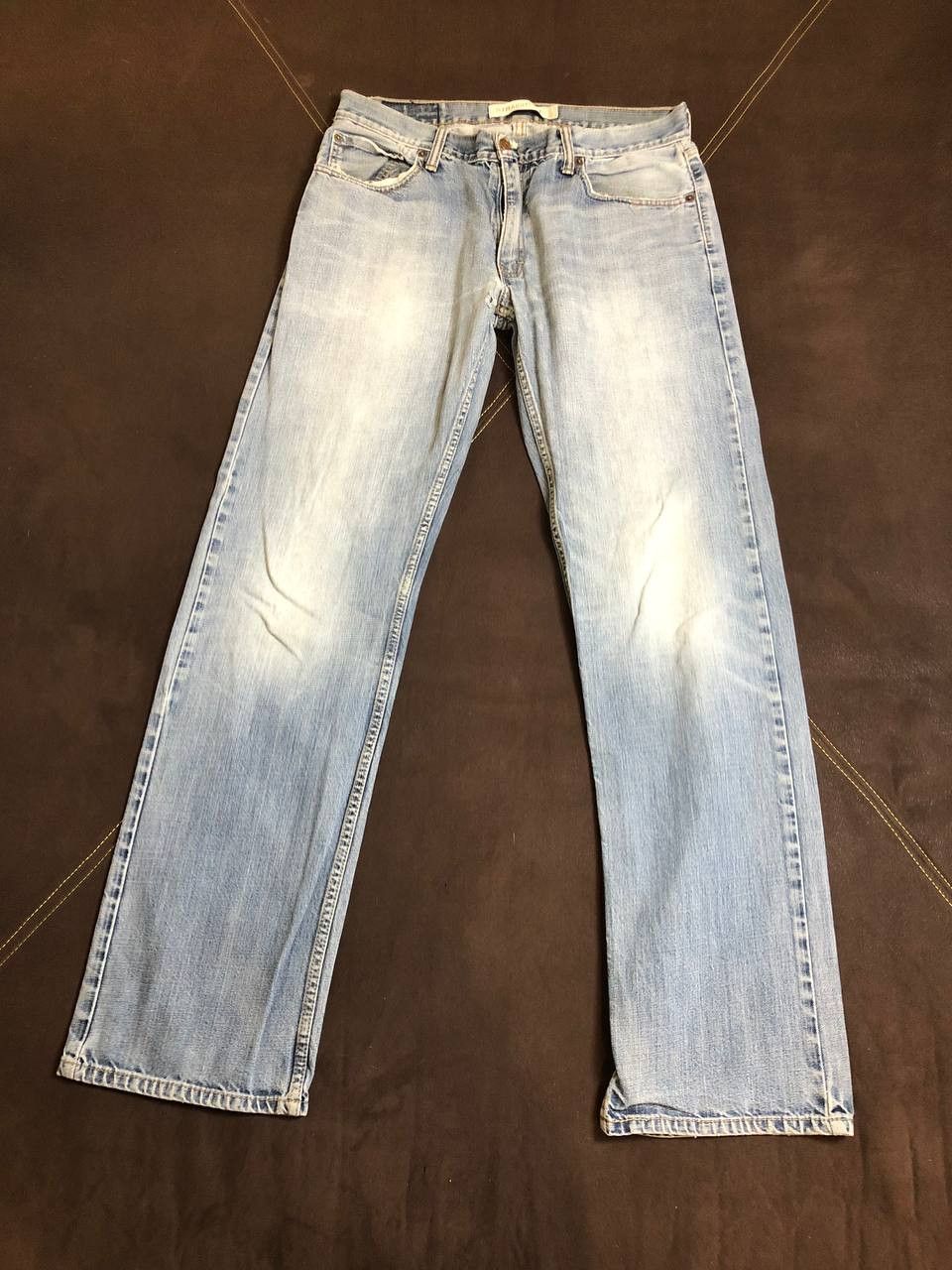 Levi's Levis 505 Button Fly Straight Leg Jeans Med Wash Size US 34 / EU 50 - 1 Thumbnail