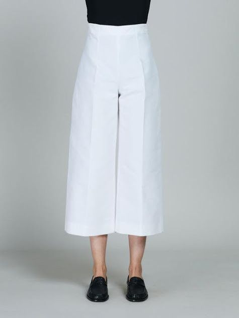 Marni oc11z0525 Flared Capri Pants in White Size 28" / US 6 / IT 42 - 1 Thumbnail