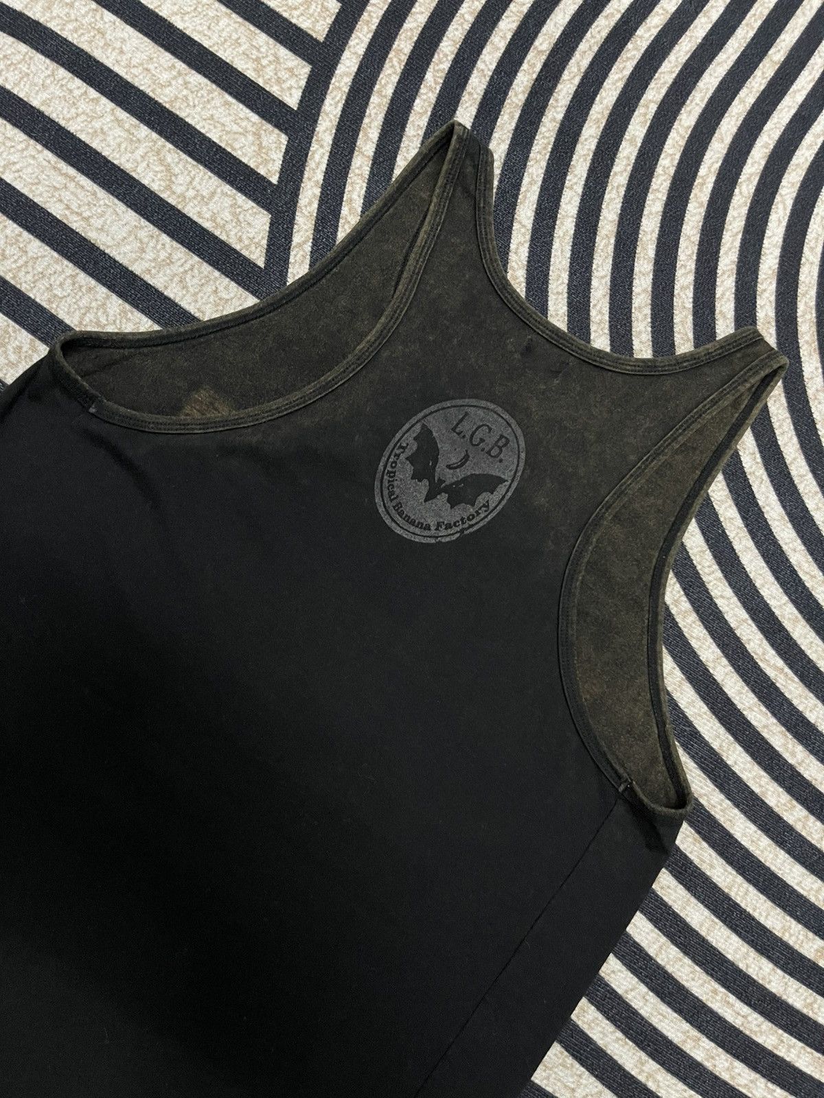 Le Grande Bleu (L.G.B.) 2000s LE GRANDE BLEU(L.G.B) TROPICAL BANANA FACTORY FADED Size US M / EU 48-50 / 2 - 14 Thumbnail