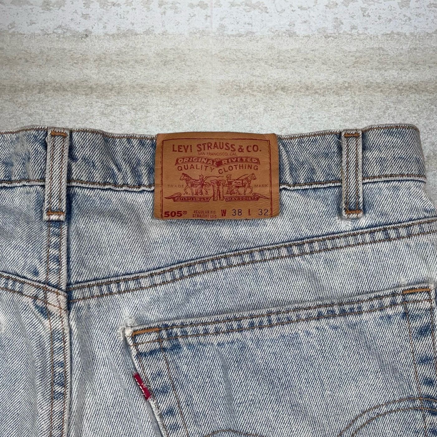 Levi's Vintage 90s Levis Jeans 505 38x32 Straight Fit Light Wash Size US 38 / EU 54 - 4 Thumbnail