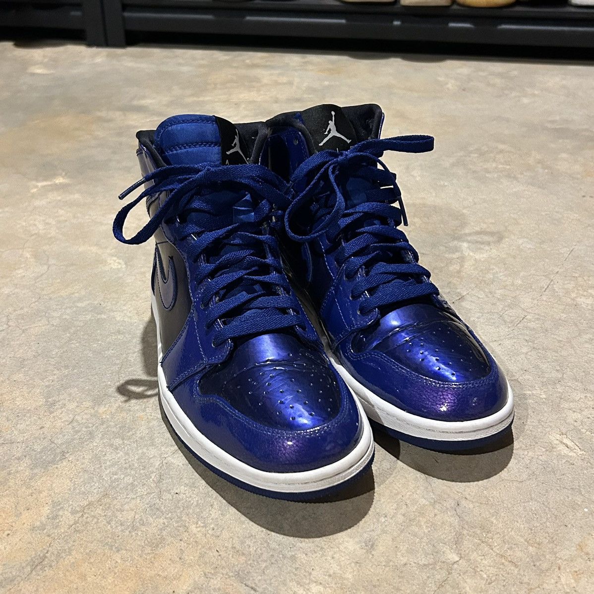 Jordan Brand Air Jordan 1 Retro Deep Royal 2016 US 10.5 Size US 10.5 / EU 43-44 - 10 Thumbnail