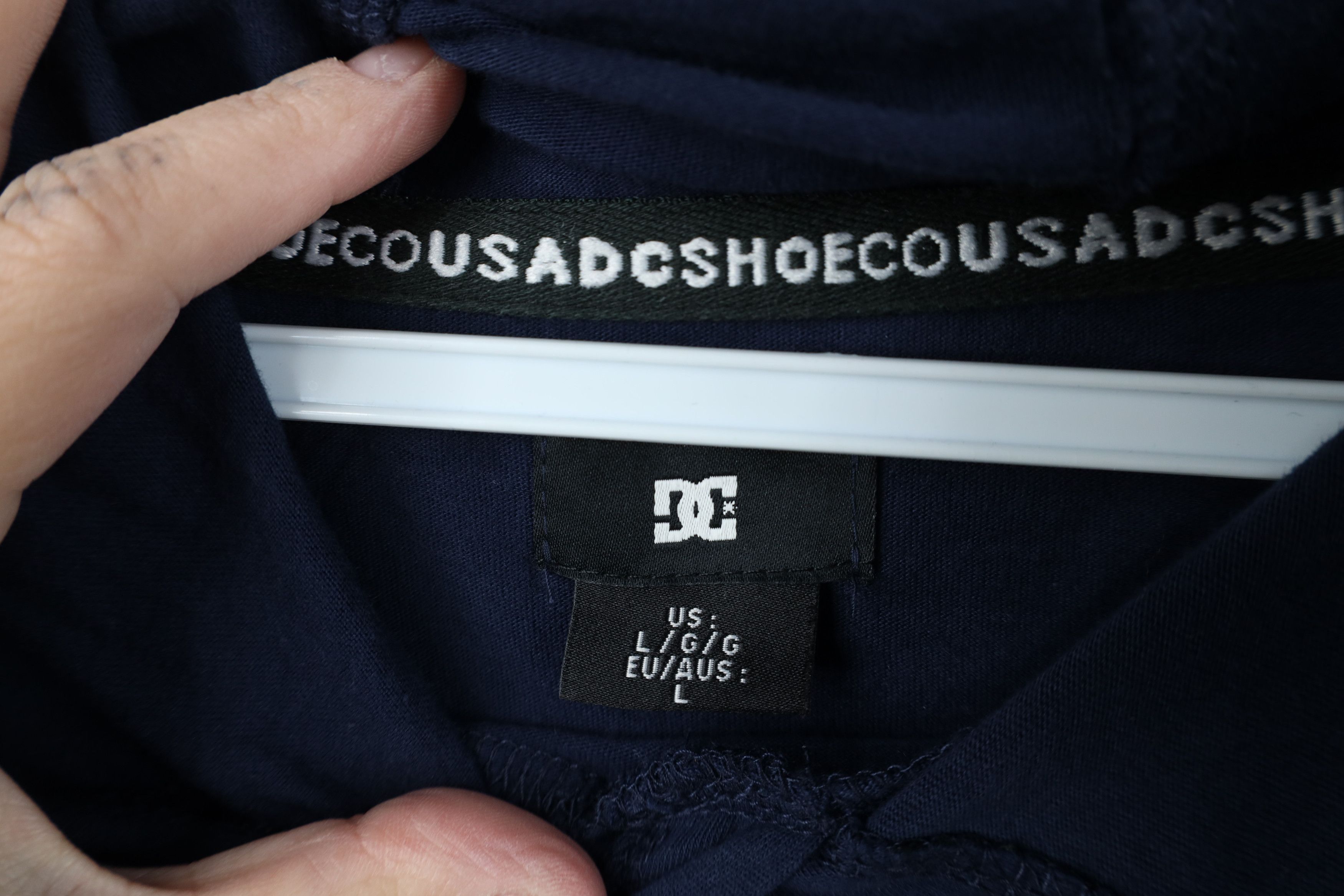 Vintage Vintage Y2K DC Shoes Skateboarding Block Hoodie T-Shirt Blue Size US L / EU 52-54 / 3 - 9 Thumbnail