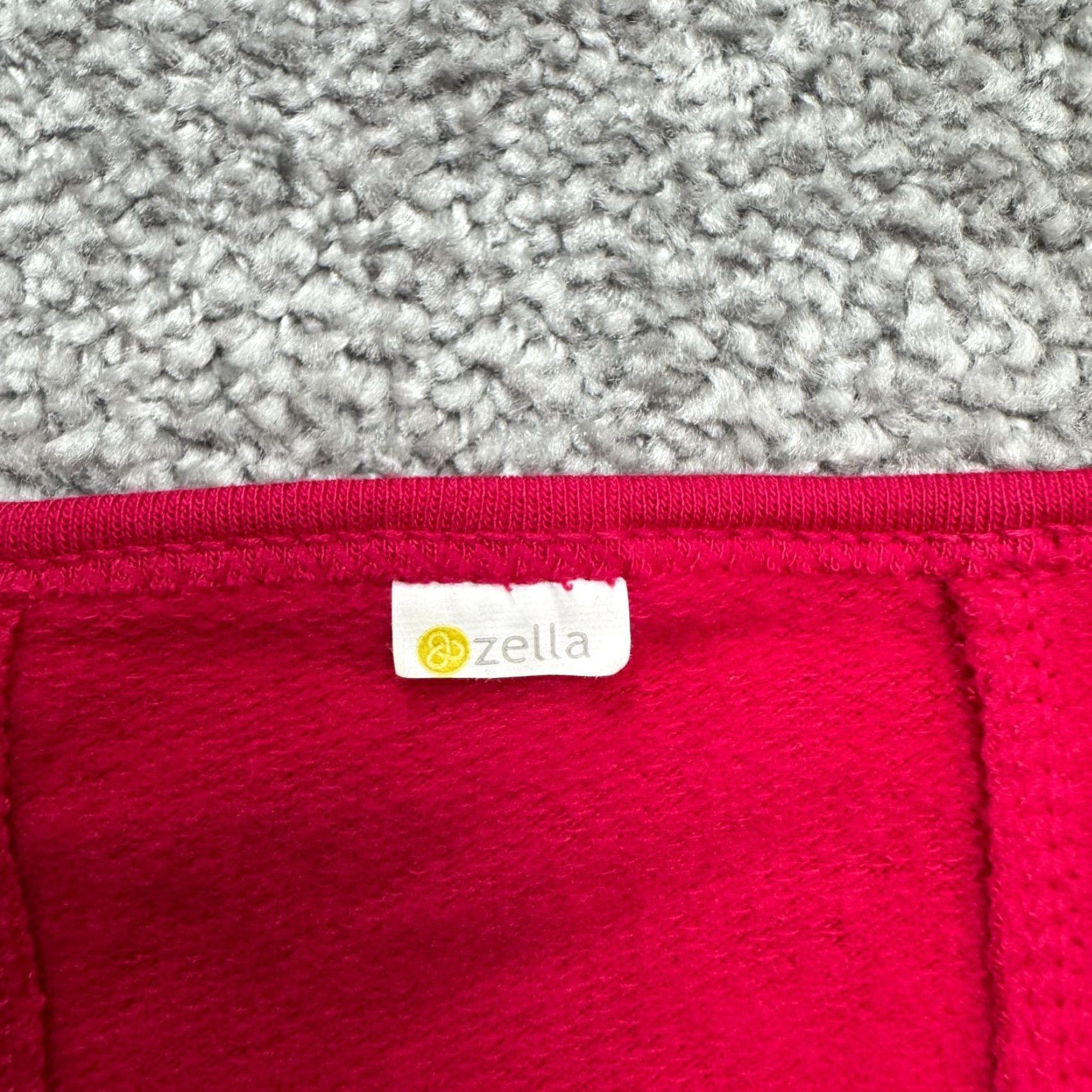 Vintage Zella Pullover Sweatshirt Womens Small Pink Crew Neck Thumbholes Active Stretch Shirt Size S / US 4 / IT 40 - 5 Thumbnail