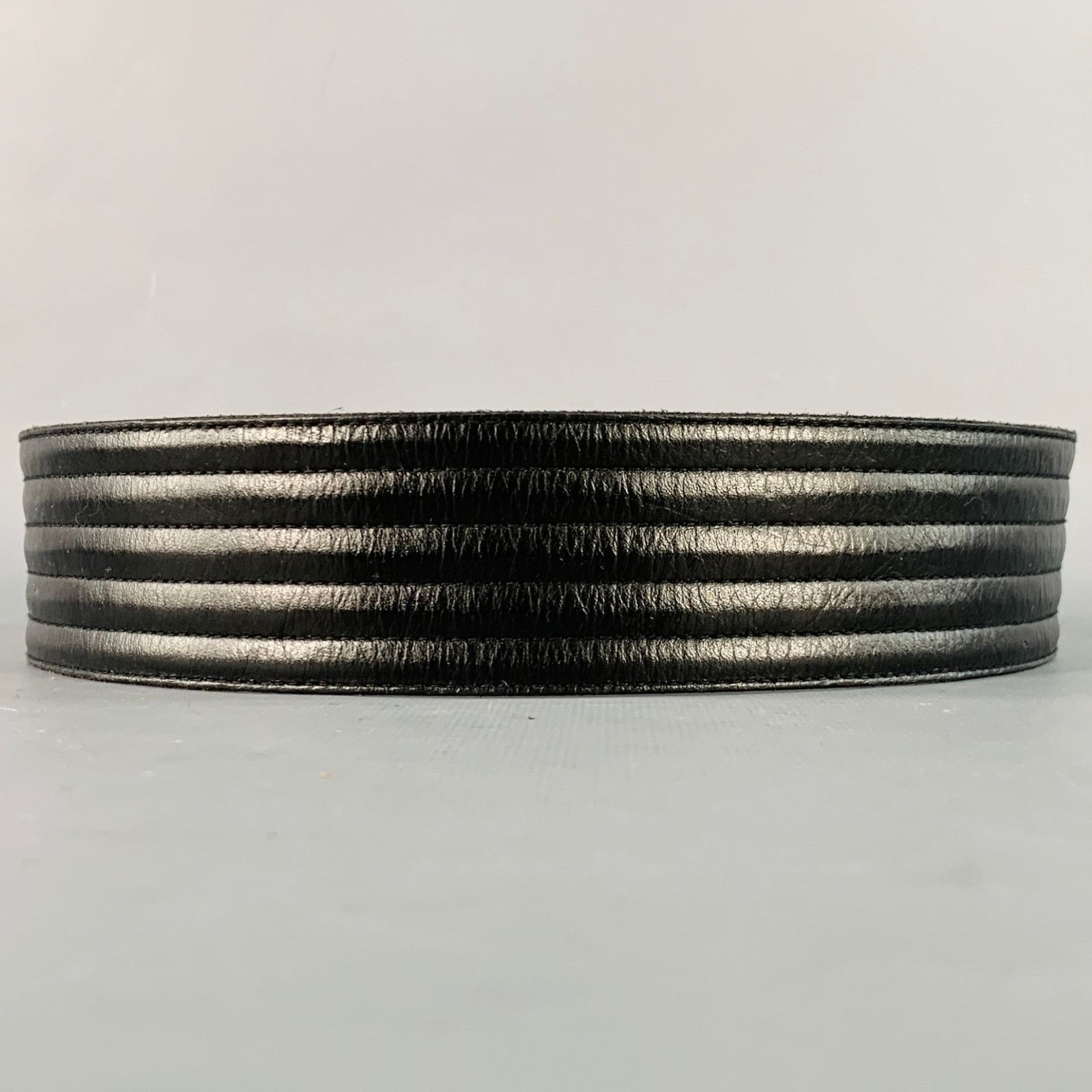 Yves Saint Laurent YVES SAINT LAURENT Size M Black Quilted Leather Belt Size ONE SIZE - 3 Thumbnail