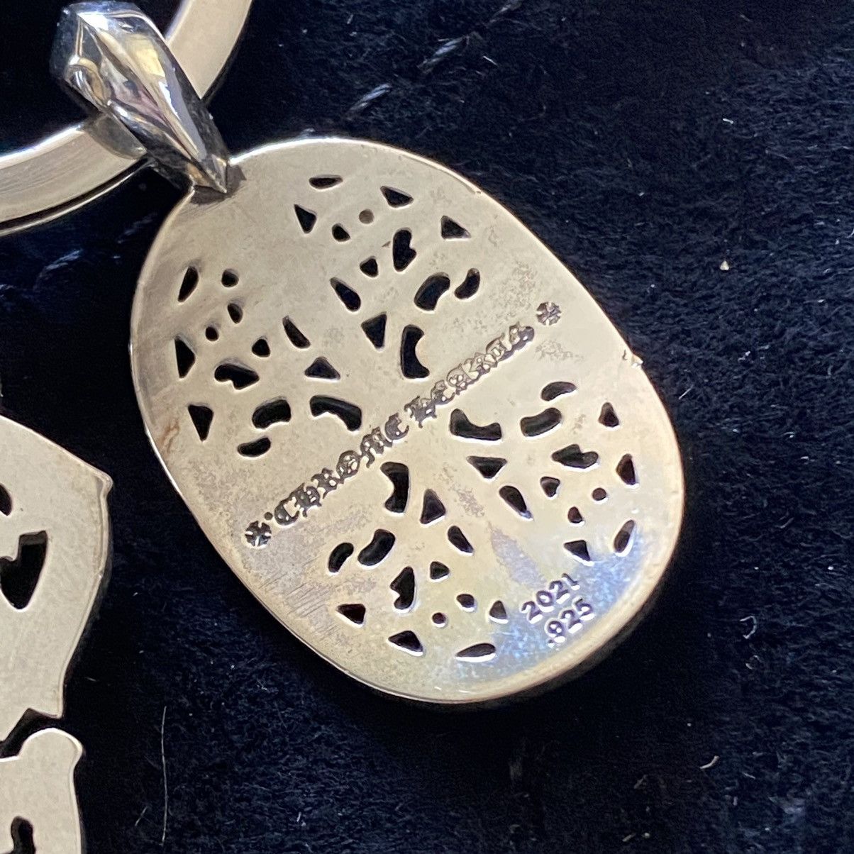 Chrome Hearts Chrome Hearts Oval and Vine Pendant Keychain/Bag Charm Size ONE SIZE - 8 Thumbnail