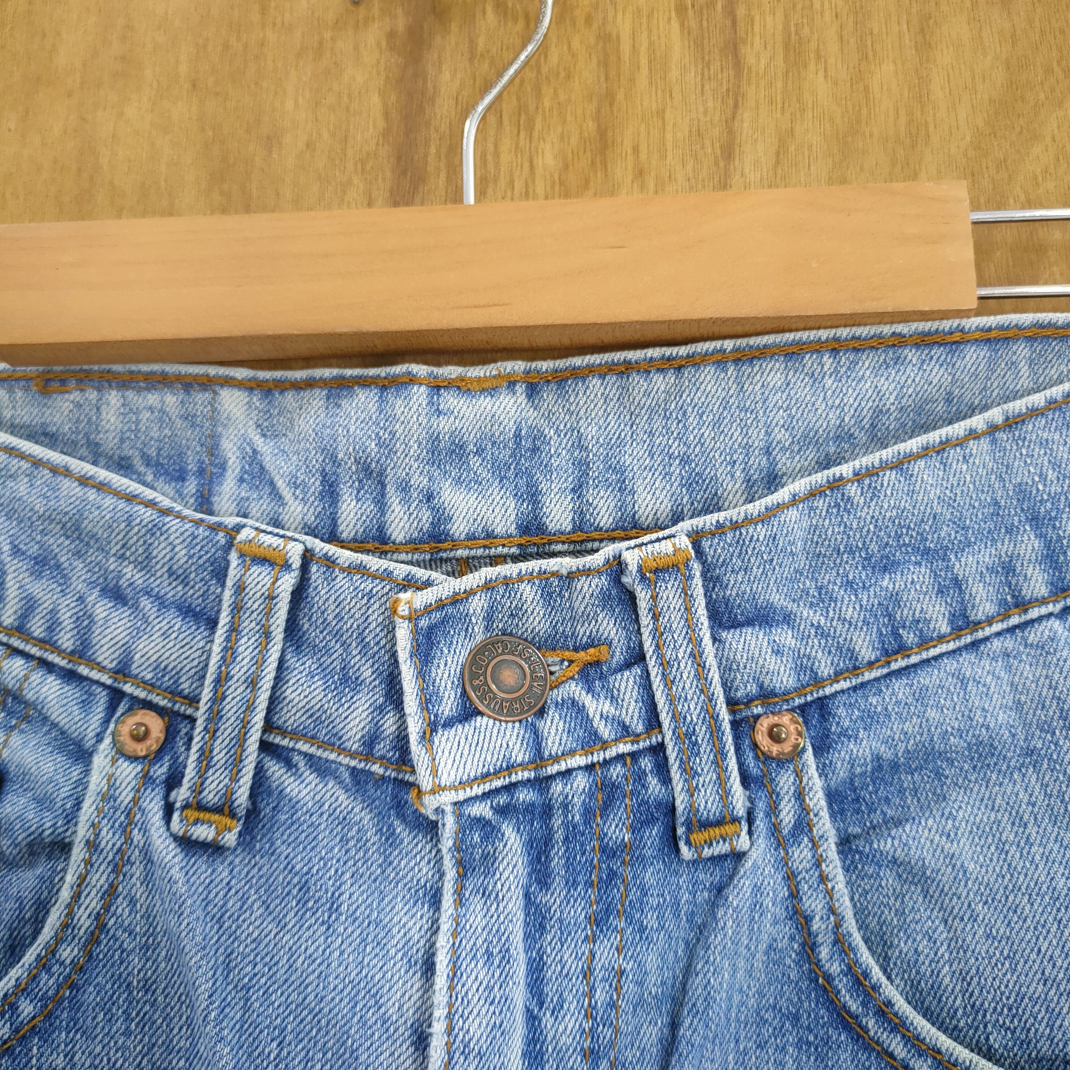 Levi's VINTAGE LEVI'S 512 STRAIGHT FADED BLUE DISTRESSED JEAN PANTS Size US 28 / EU 44 - 9 Thumbnail