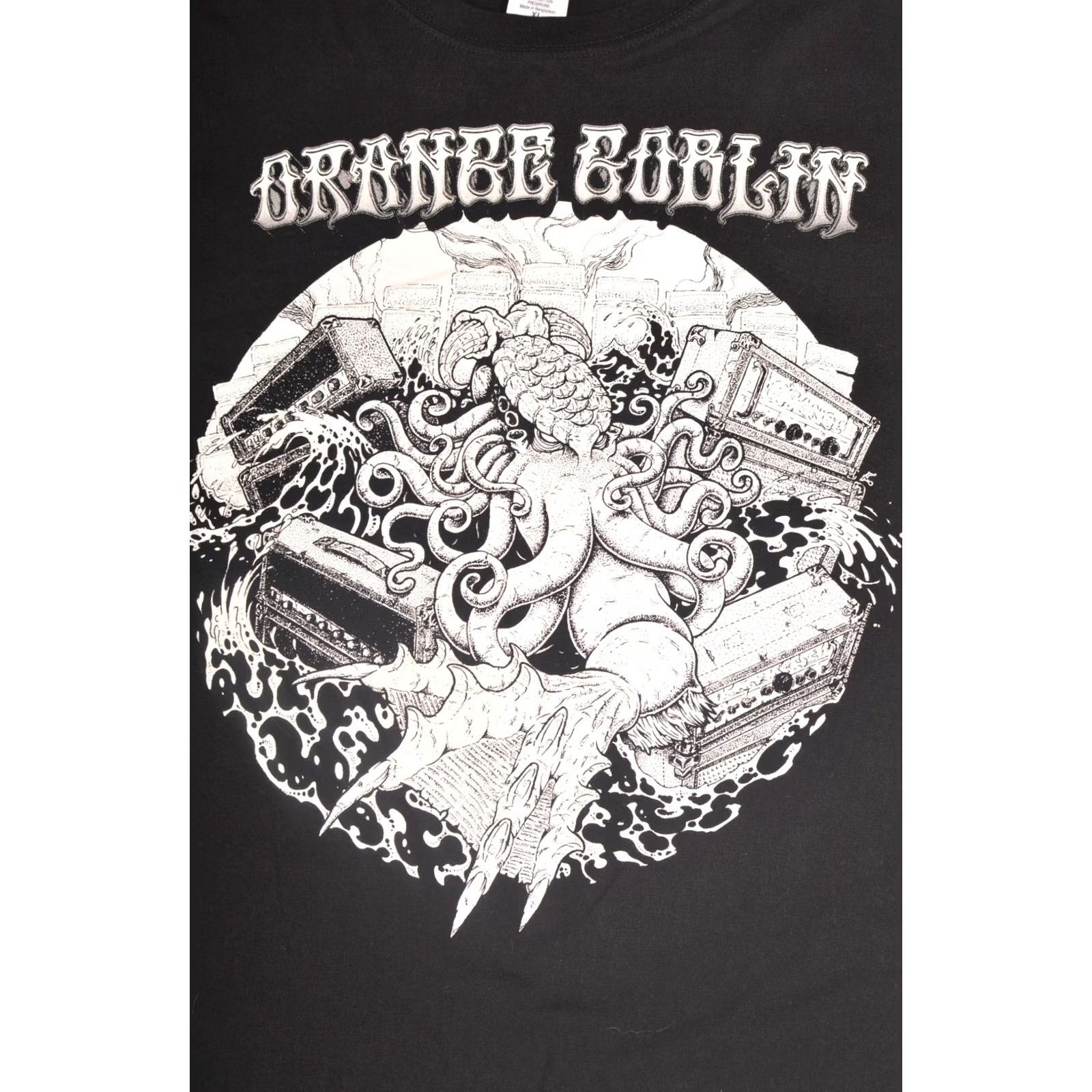Gildan Gildan T-Shirt Heavy Metal UK & Ireland Tour 2013 Vintage Black Size XL Mens Size US XL / EU 56 / 4 - 2 Thumbnail