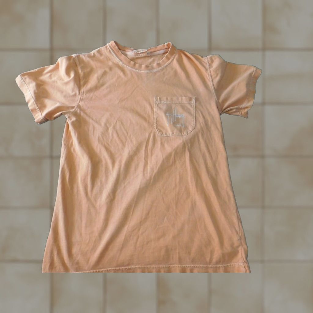 Guy Harvey Guy Harvey Mens Shirt Small Peach logo fish Classic fit Beach Short Sleeve Crew Neck Cotton T-Shirt Orange logo Mens S Regular Beach 90s? Size US S / EU 44-46 / 1 - 1 Thumbnail