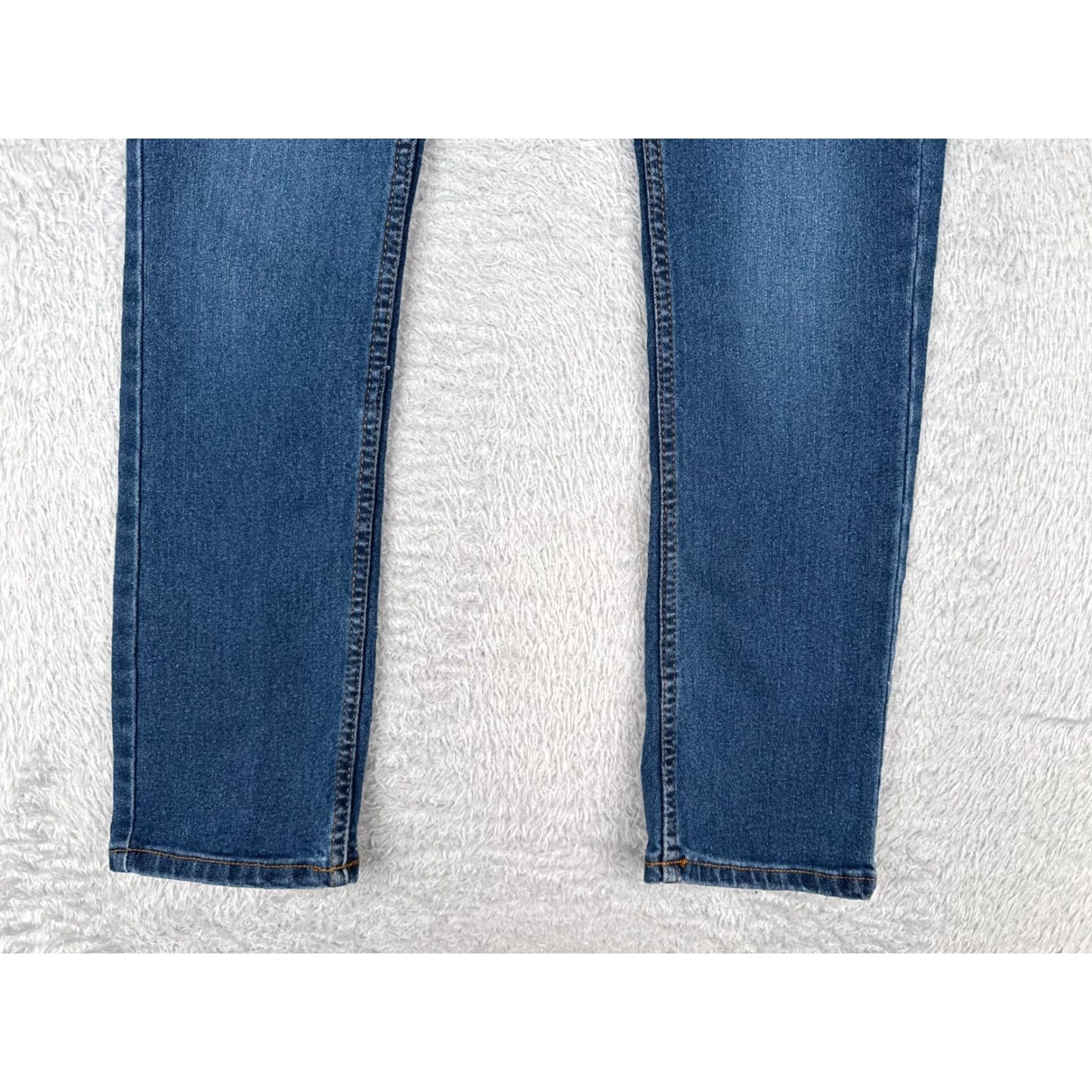 Calvin Klein Calvin Klein Jeans Women Blue Denim 14 Straight Skinny Mid 28x28 Cotton Blend 5-Pocket Zipper Distressed Embroidered Size 36" / US 14 / IT 50 - 2 Thumbnail