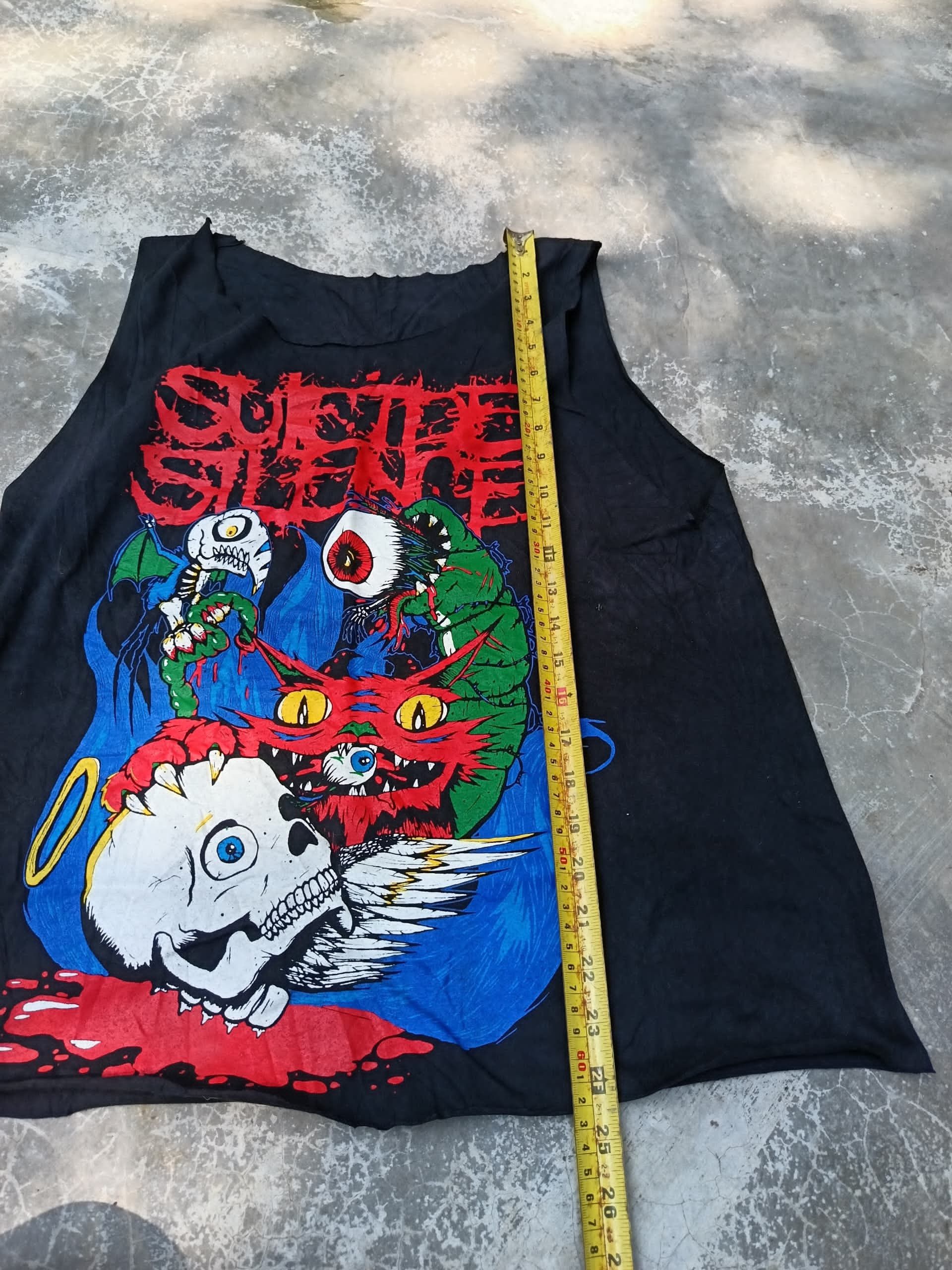 Band Tees Suicide silence tank top cat eyes Size US M / EU 48-50 / 2 - 6 Thumbnail