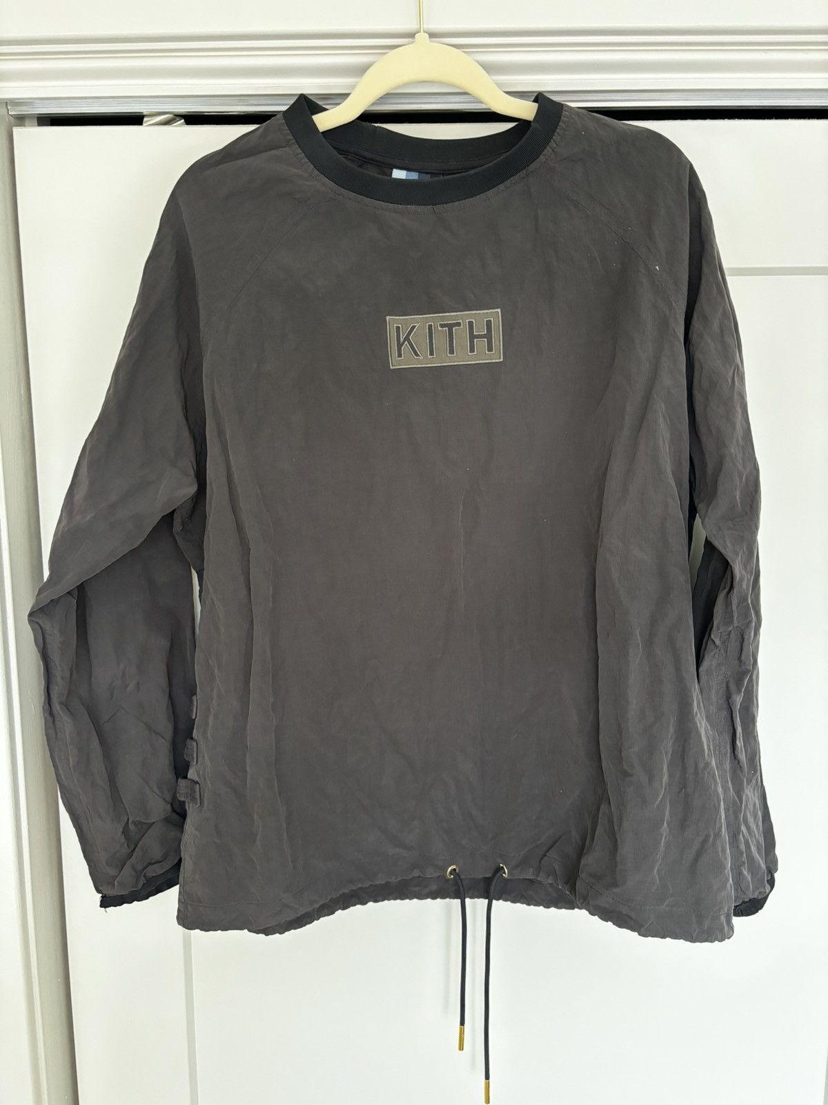 Kith Kith L/S Crinkle Nylon Johnson Crewneck Size M | Grailed