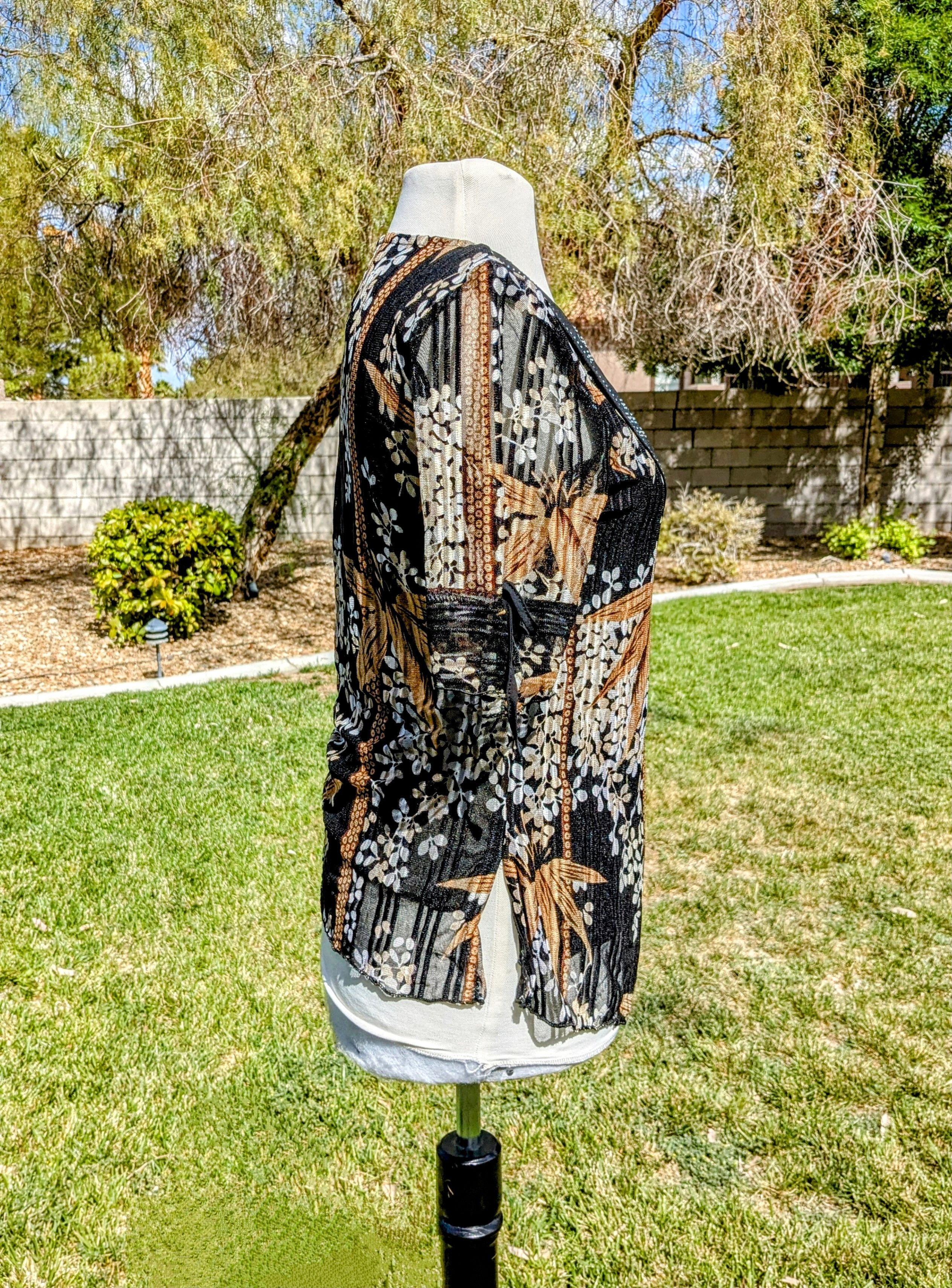 Designer Design Works Petite Shimmer/Breezy Pullover Sequin Blouse Size S / US 4 / IT 40 - 2 Thumbnail