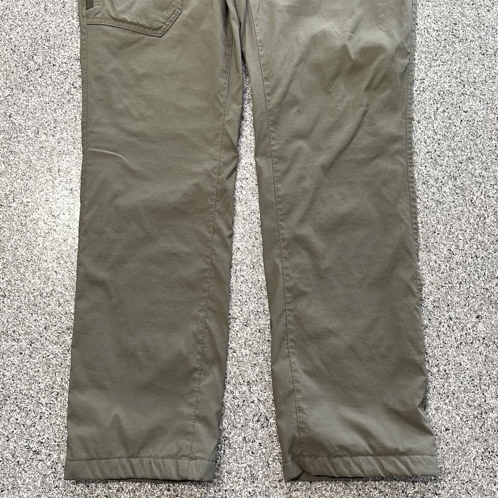 Eddie Bauer Eddie Bauer Pants Mens 40x34 Fleece Lined Tech Nylon Spandex Olive Green Workwear Size US 40 / EU 56 - 3 Thumbnail