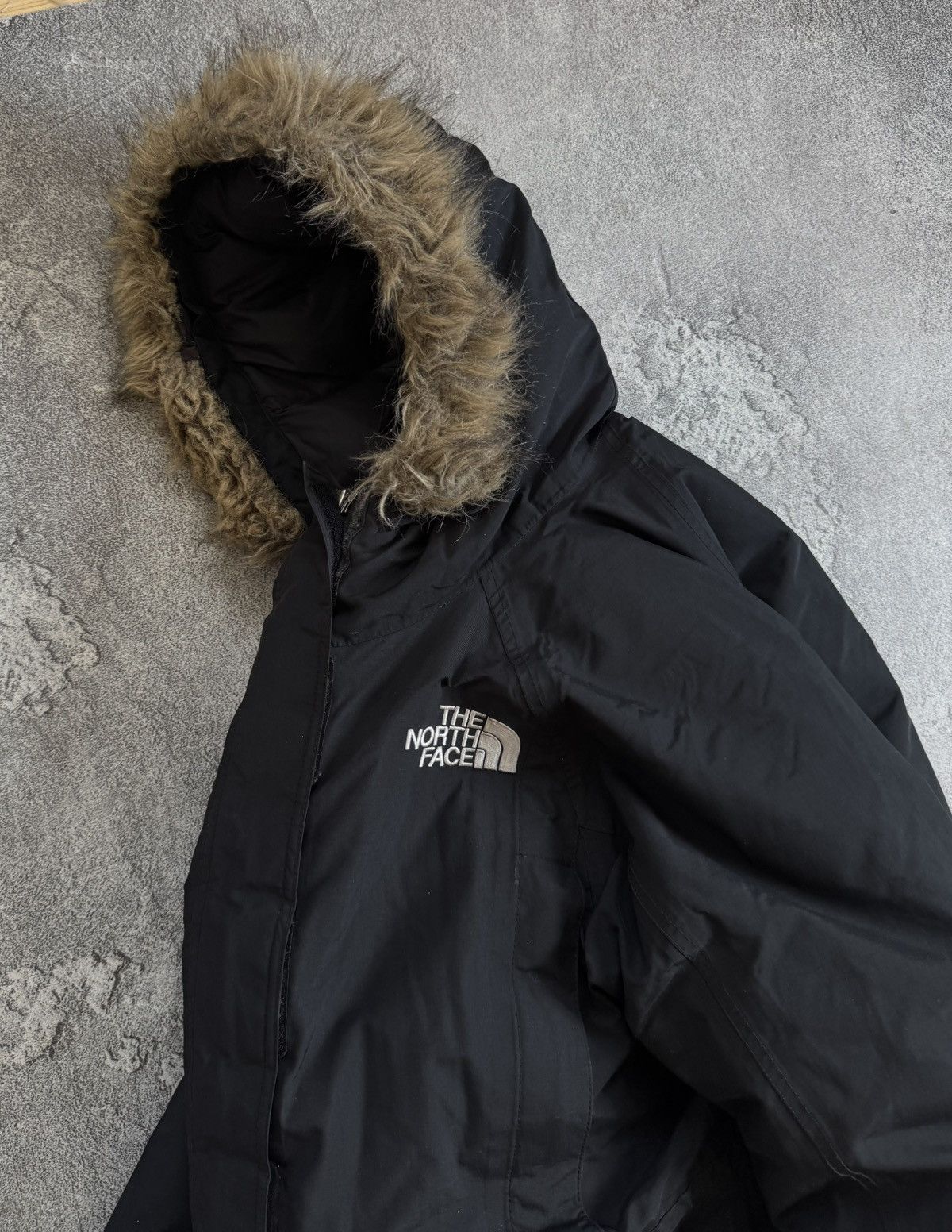 The North Face The North Face S/size down jacket parka fur faux hooded Size S / US 4 / IT 40 - 2 Thumbnail