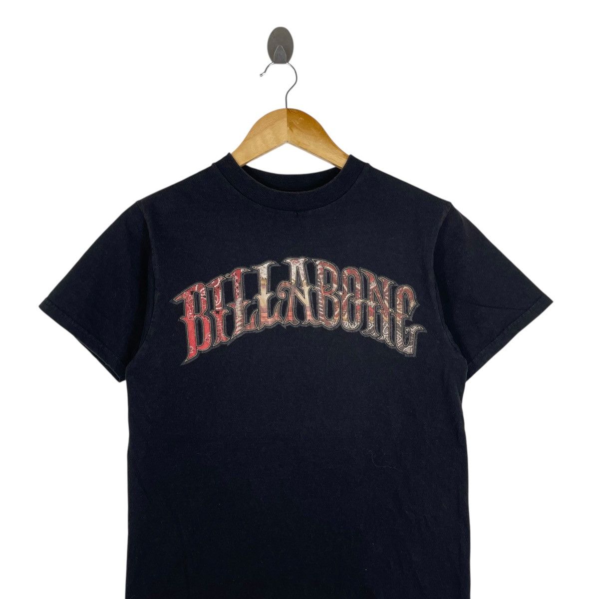 Billabong Vintage Billabong Surfing Tee Shirt Size US S / EU 44-46 / 1 - 2 Thumbnail