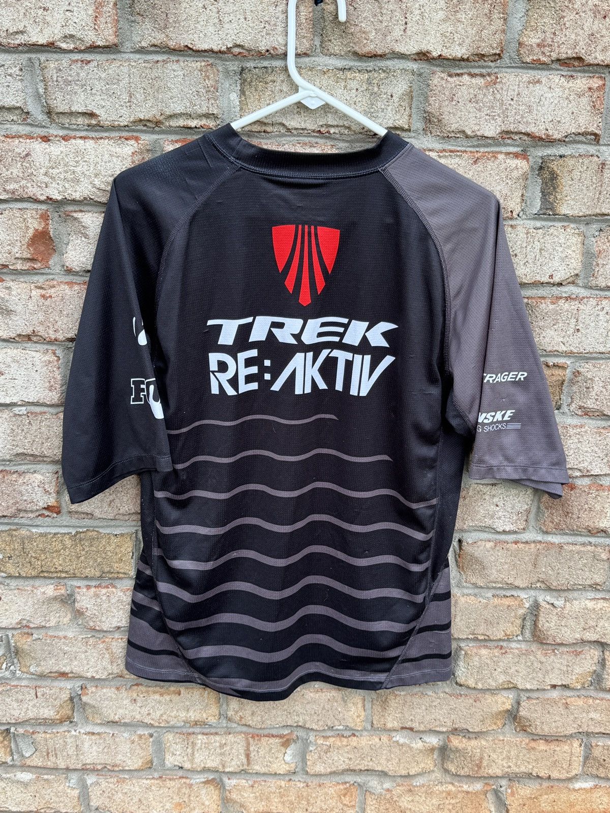 Other Trek Bontrager Reactiv mountain bike cycling jersey Size US M / EU 48-50 / 2 - 4 Thumbnail