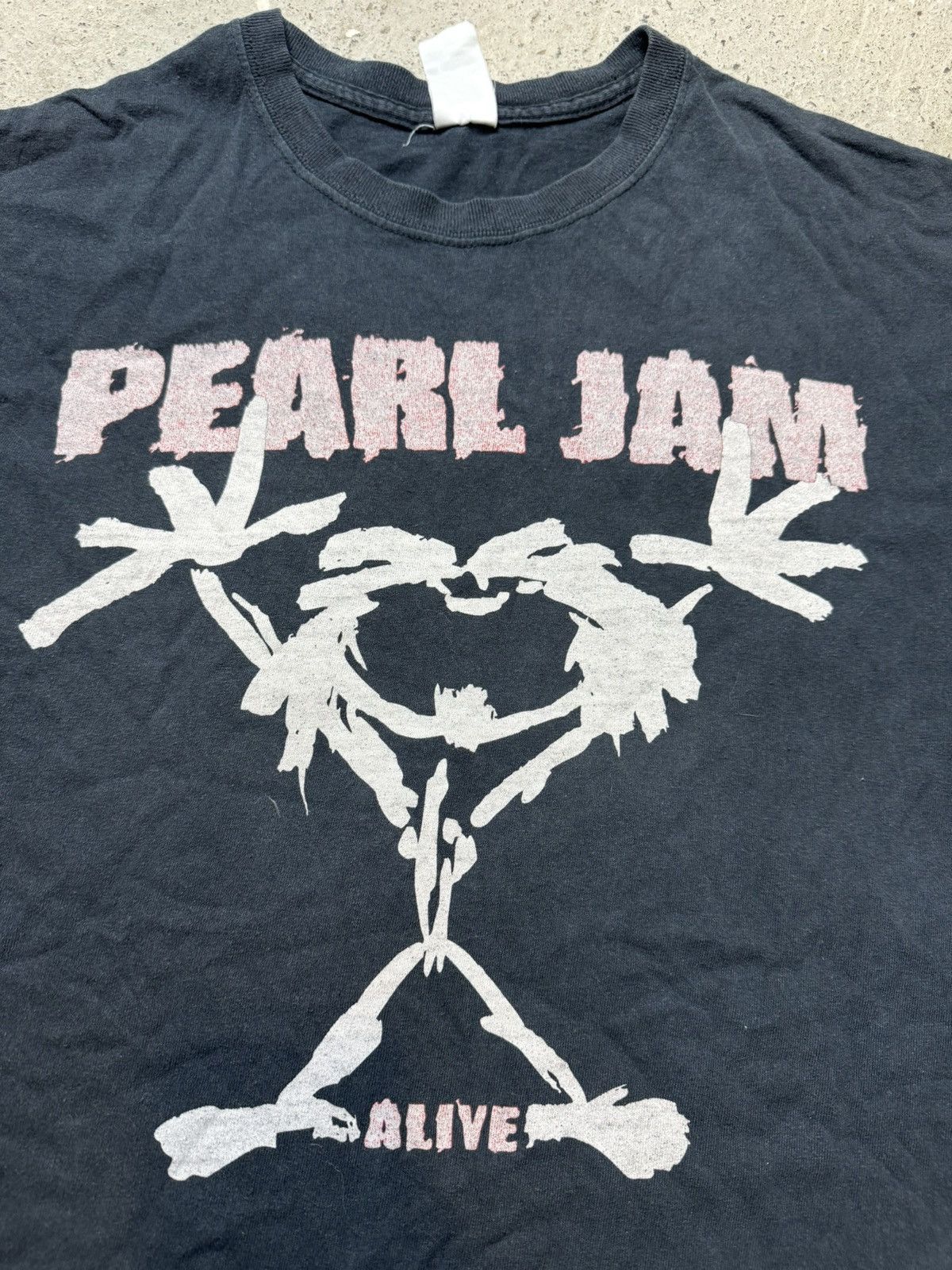 Band Tees × Vintage Vintage Y2K DEADSTOCK PEARL JAM ALIVE TOUR T SHIRT Size US M / EU 48-50 / 2 - 3 Thumbnail