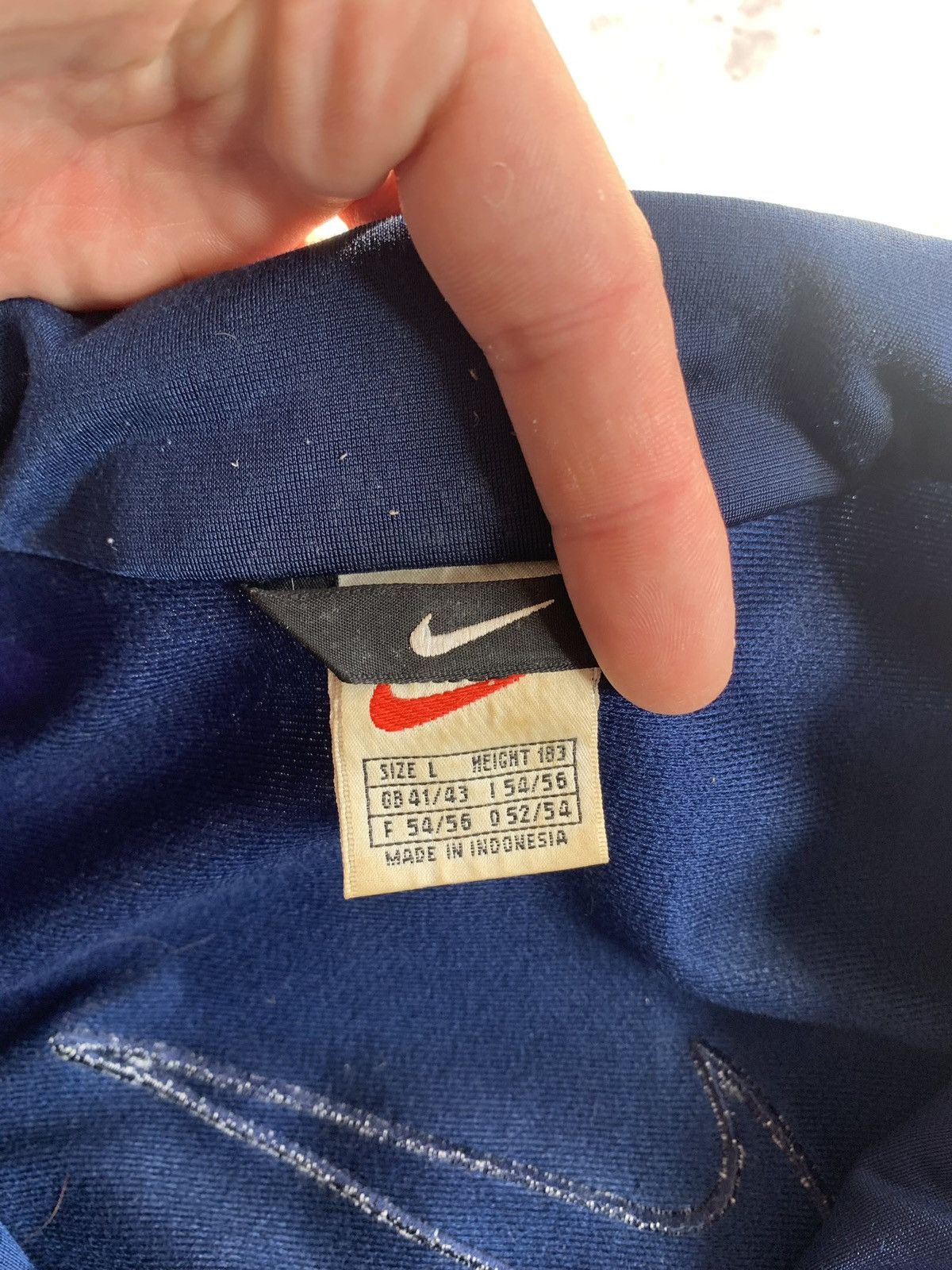 Nike Vintage Nike Track Jacket 00s Swoosh Y2K Striped Size US L / EU 52-54 / 3 - 10 Thumbnail
