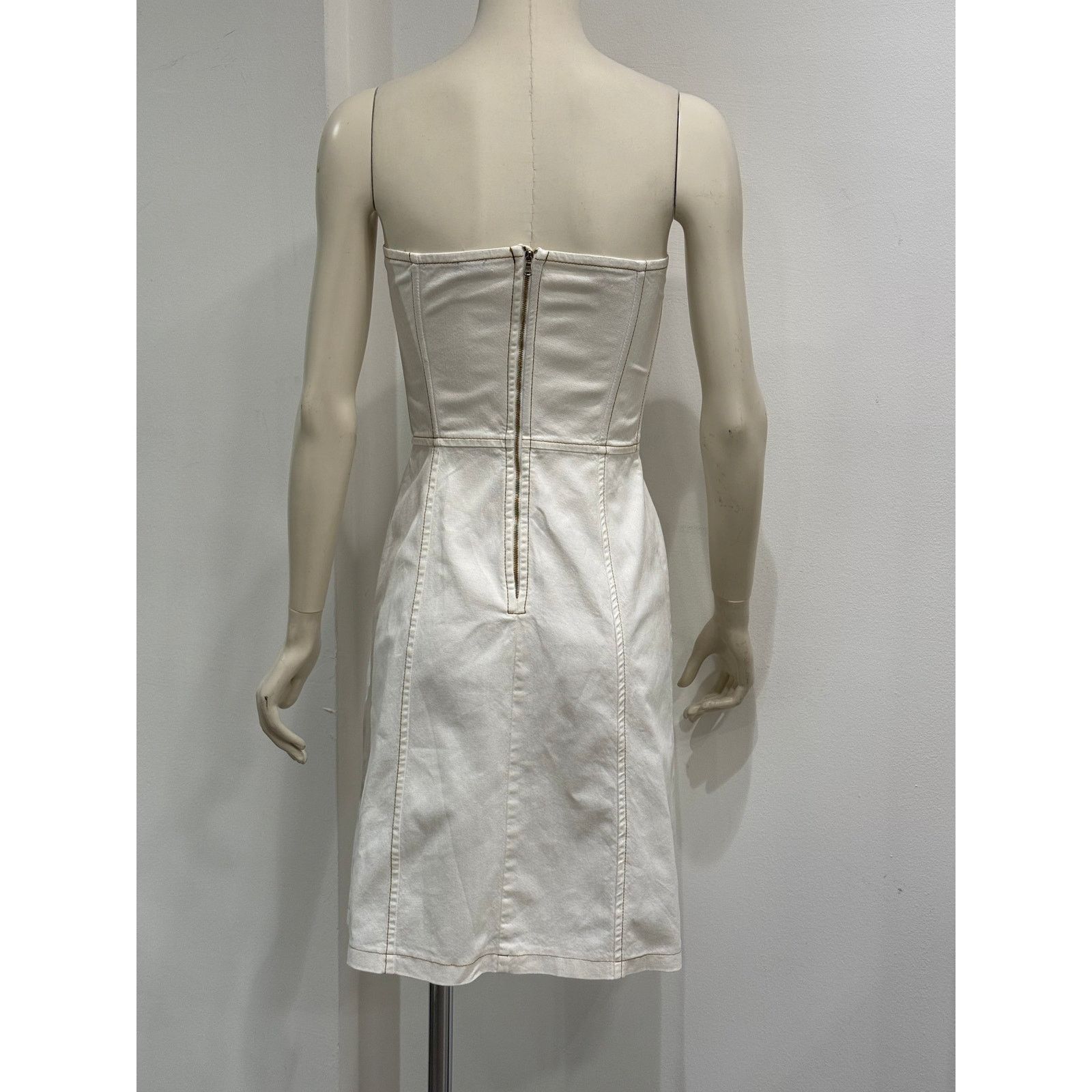 Dolce & Gabbana 2000s Dolce & Gabbana lace-up midi white dress Size M / US 6-8 / IT 42-44 - 4 Thumbnail