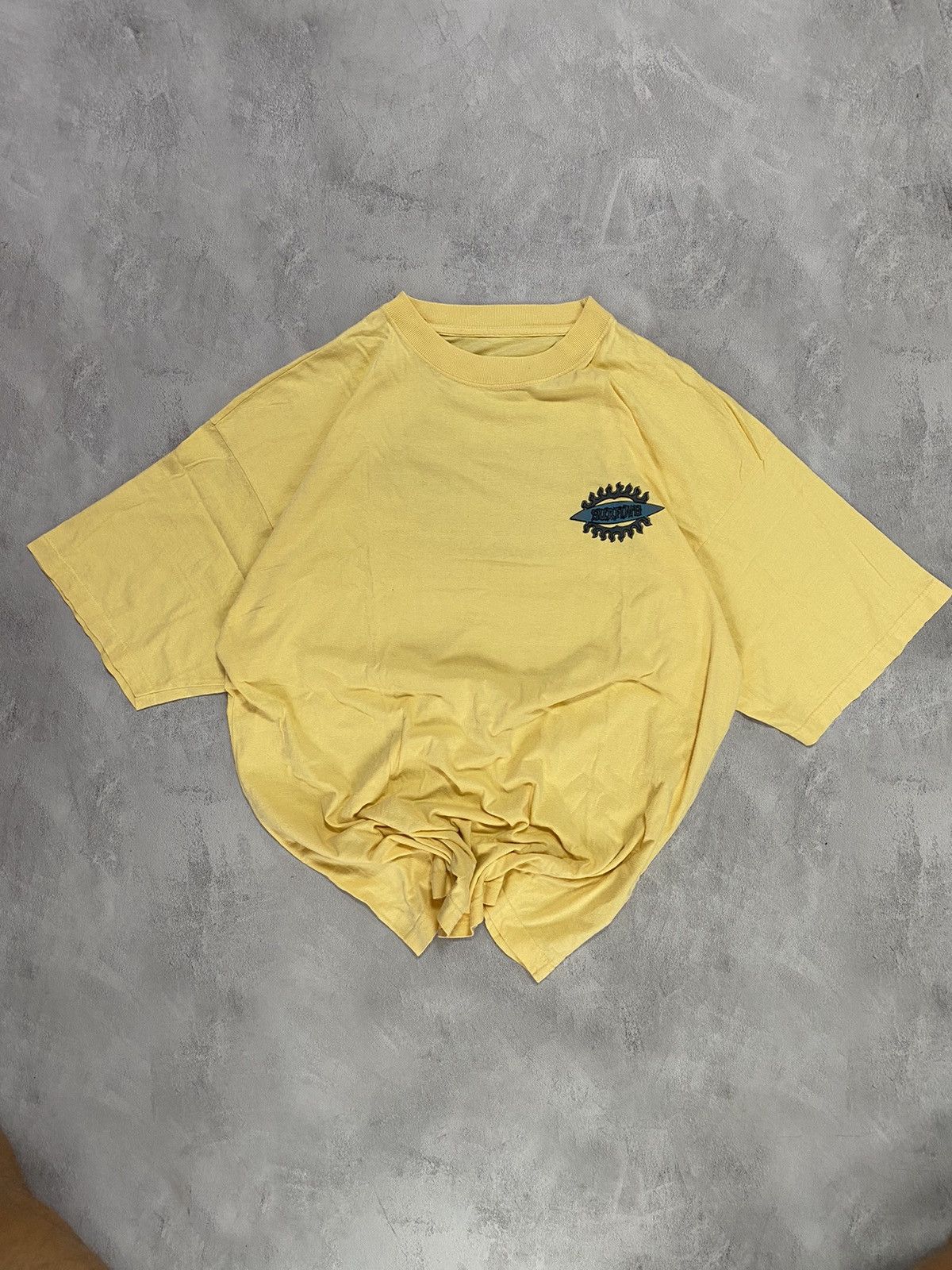 Japanese Brand Vintage 90s T Shirt Surfing Oversized Style XXL Size US XXL / EU 58 / 5 - 2 Thumbnail