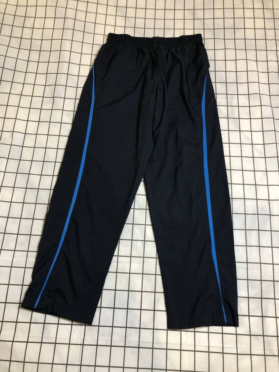 Nike Vintage Nike Track Pants 00s Nylon Swoosh Y2K Size US 32 / EU 48 - 1 Thumbnail