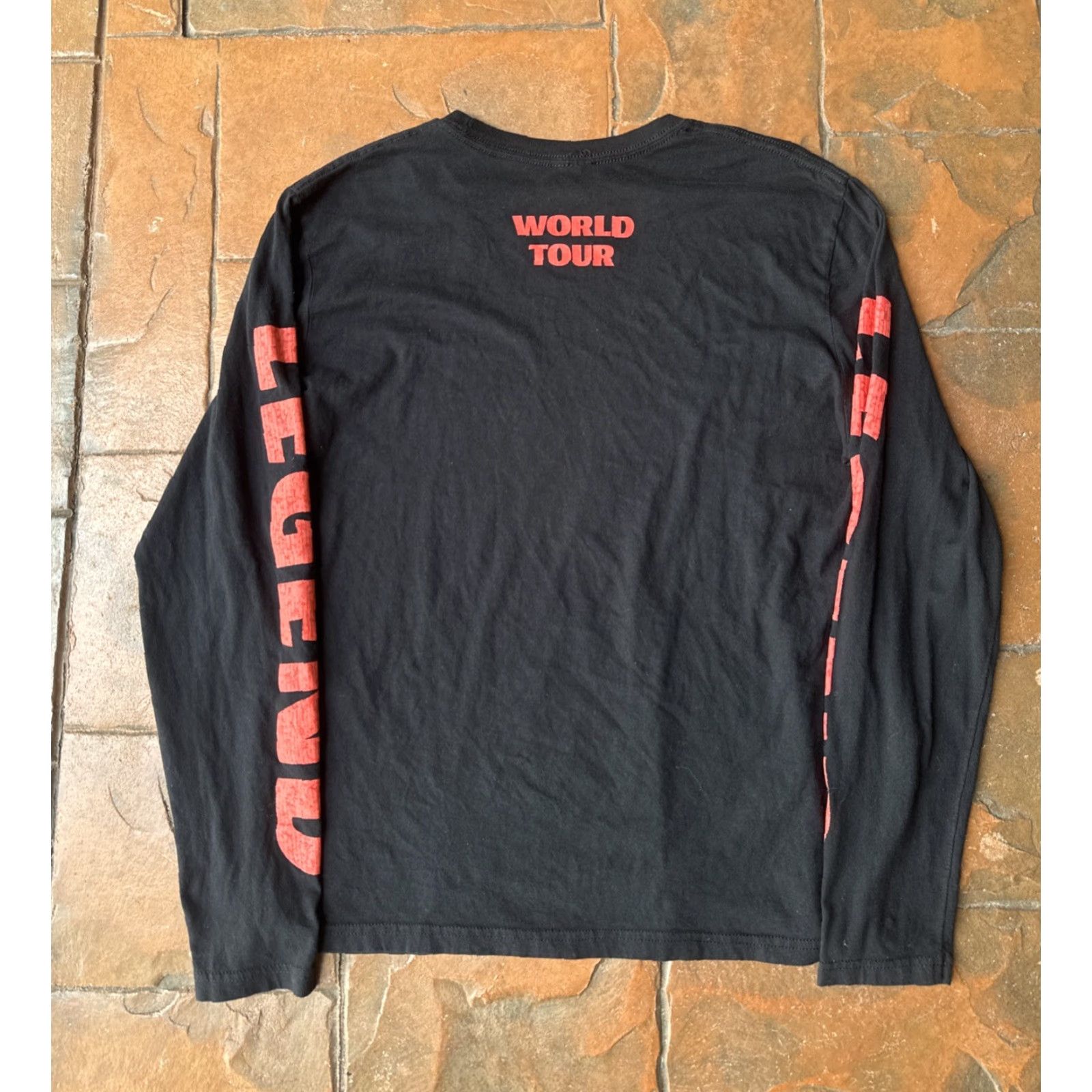 Vintage XO The Weeknd Legend World Tour Official Merch Concert T-Shirt M Mens Black Graphic Print Long Sleeve Crew Neck Cotton Logo 90s? Size US M / EU 48-50 / 2 - 3 Thumbnail