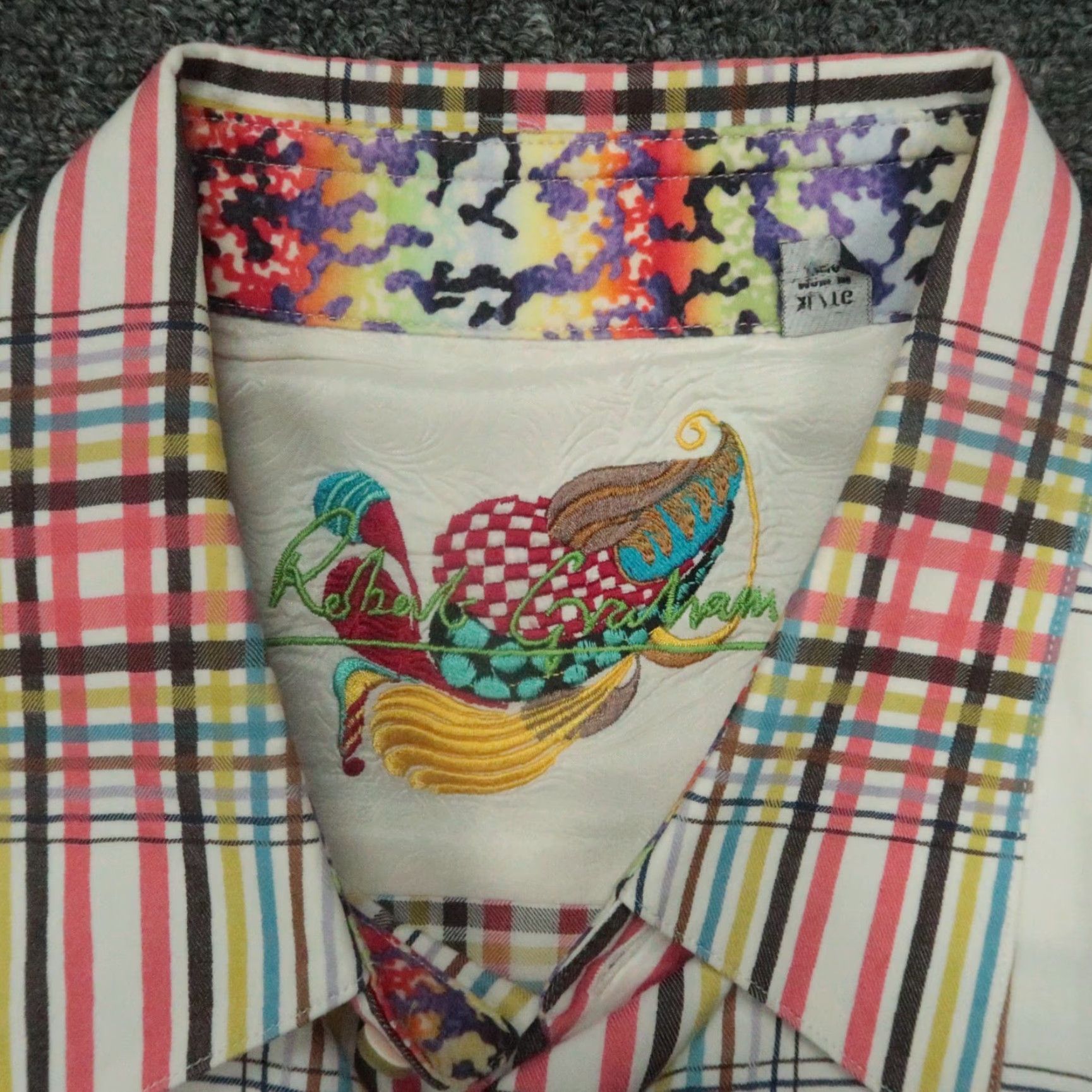 Robert Graham VINTAGE Robert Graham Shirt Mens XL White Plaid Long Sleeve Button-Up with Pink Accents Size US XL / EU 56 / 4 - 3 Thumbnail