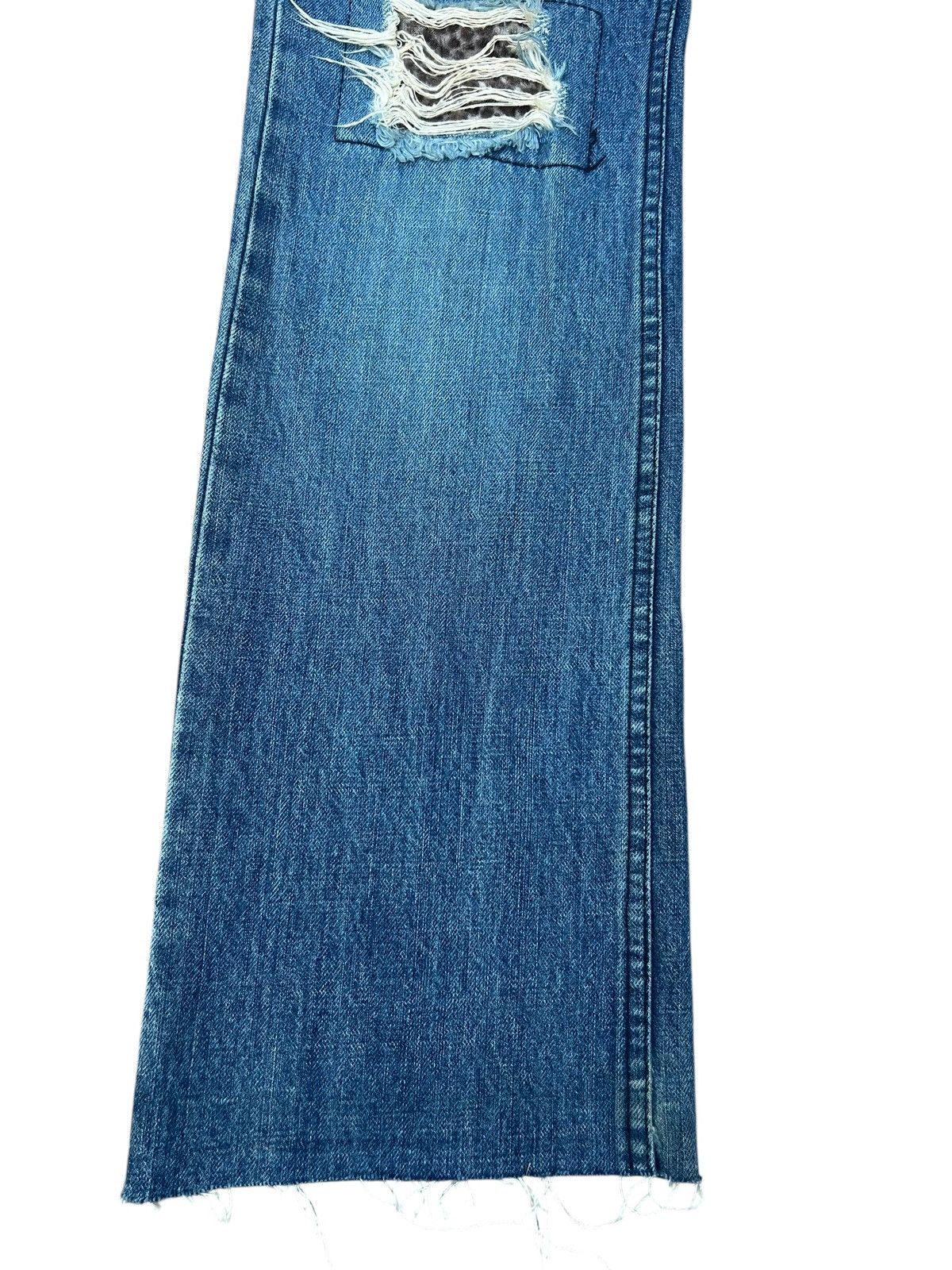 roarguns Vintage Roarguns Japan Distressed Denim Bootcut Jeans Size US 31 - 8 Thumbnail