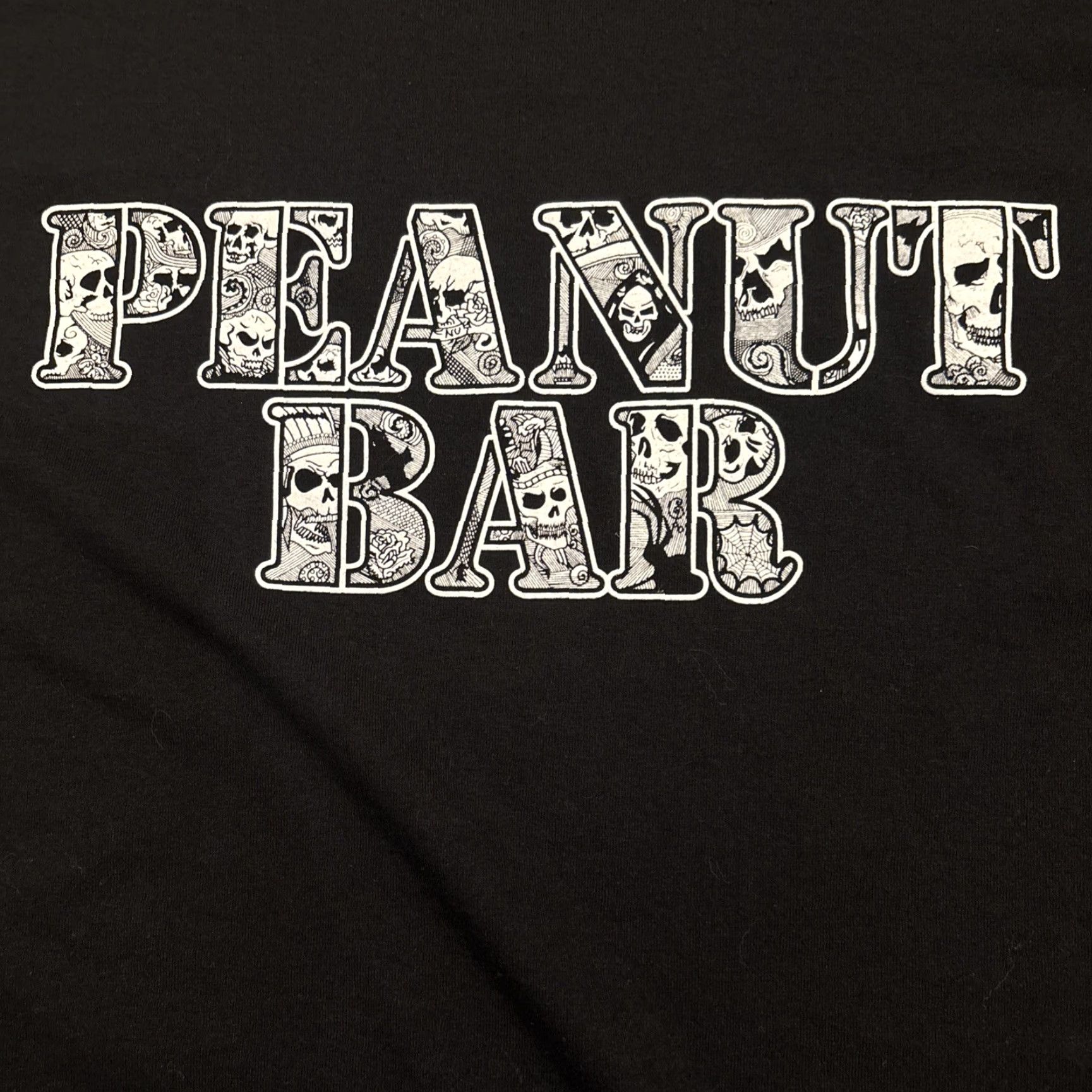 Jerzees VINTAGE Jerzees Peanut Bar T-Shirt Skull Double-Sided Black Adult Large Mens Size US L / EU 52-54 / 3 - 5 Thumbnail