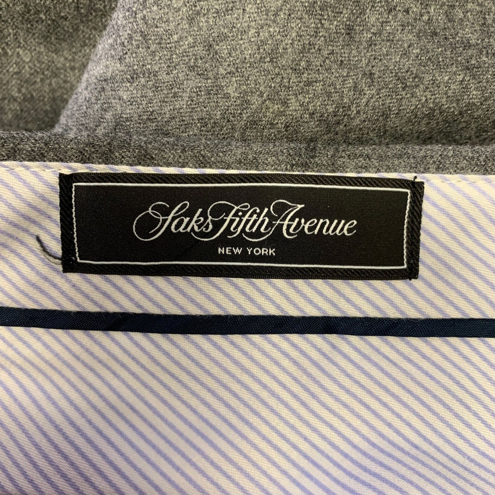 Saks Fifth Avenue SAKS FIFTH AVENUE Gray Heather Wool Flat Front Dress Pants Size US 34 / EU 50 - 3 Thumbnail