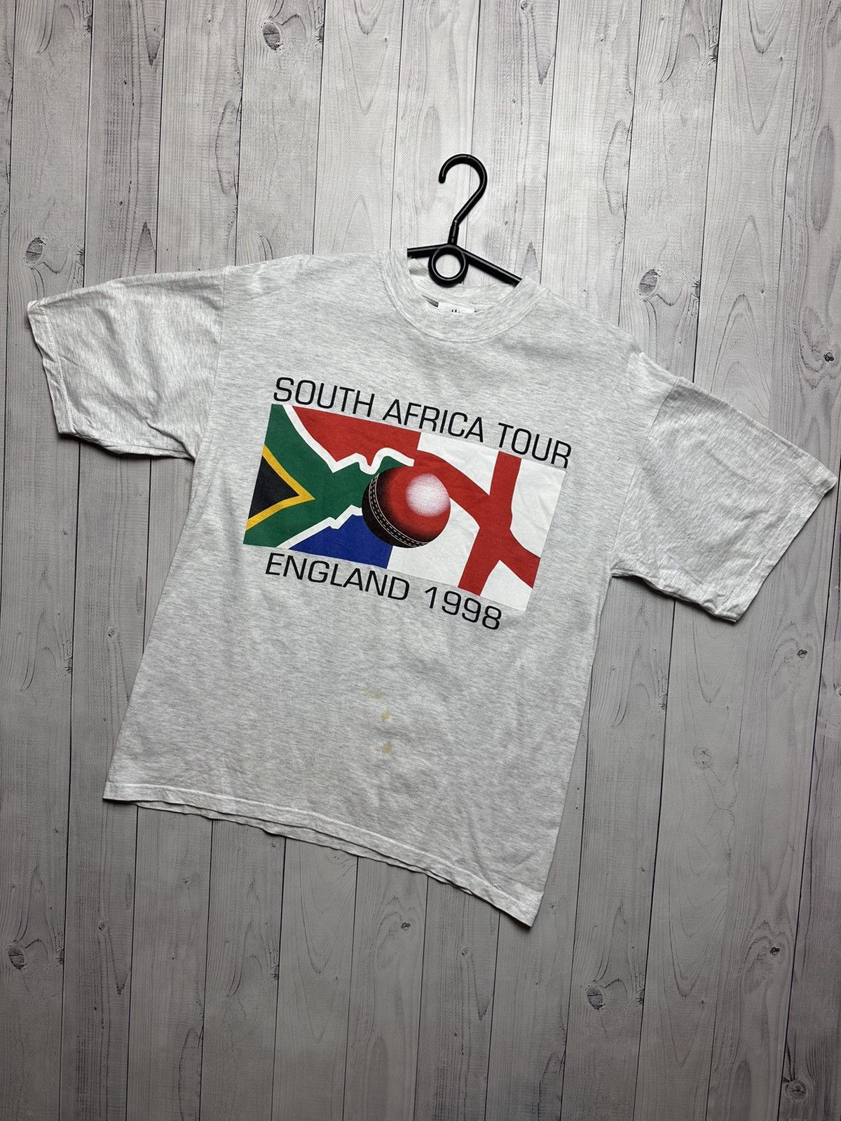 Vintage Vintage England/ South Africa 1998 Cricket tour tee Size US M / EU 48-50 / 2 - 1 Thumbnail