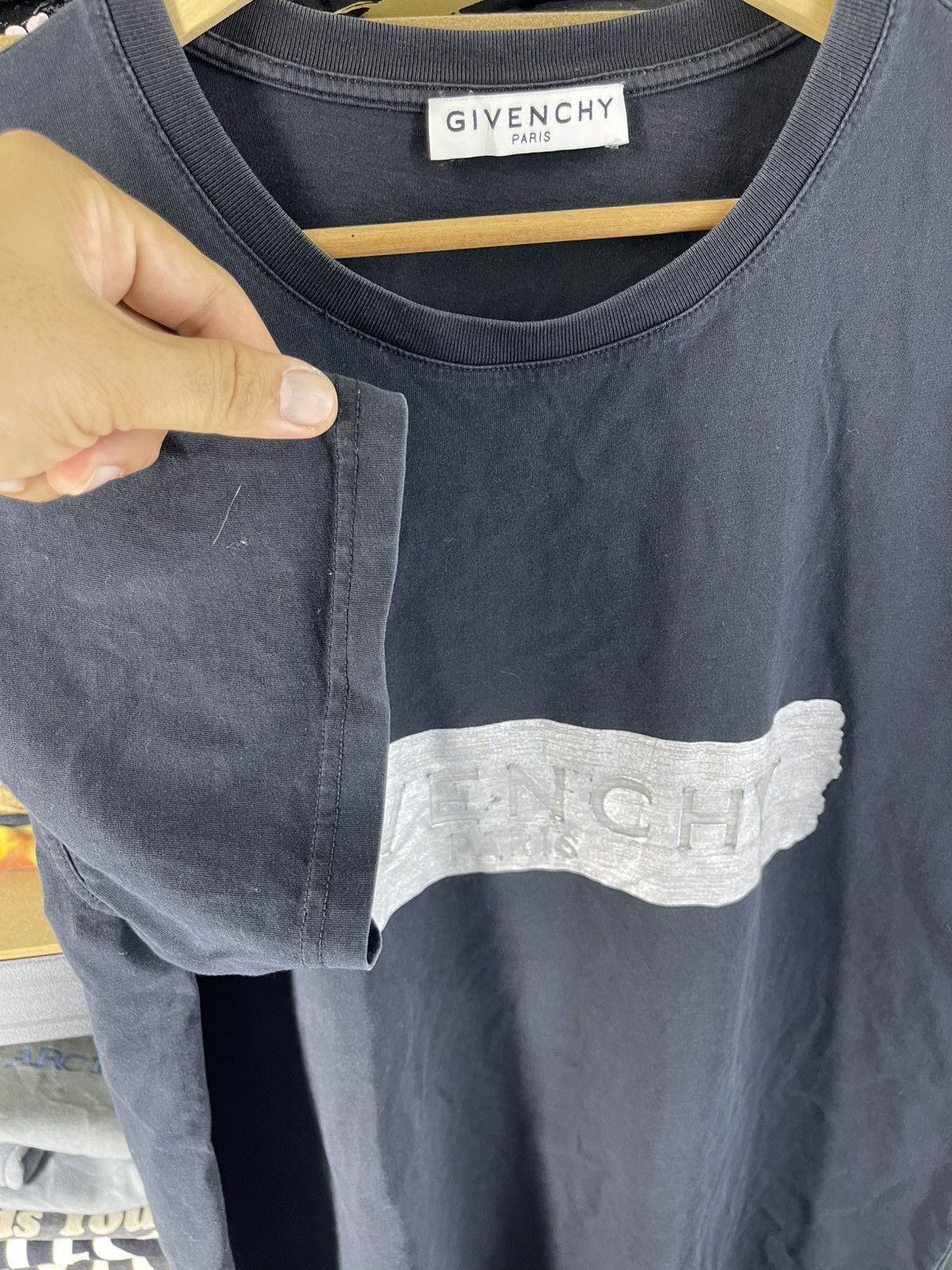 Givenchy Givenchy Metallic Logo-Embossed Cotton-Jersey T-Shirt Size US L / EU 52-54 / 3 - 4 Thumbnail
