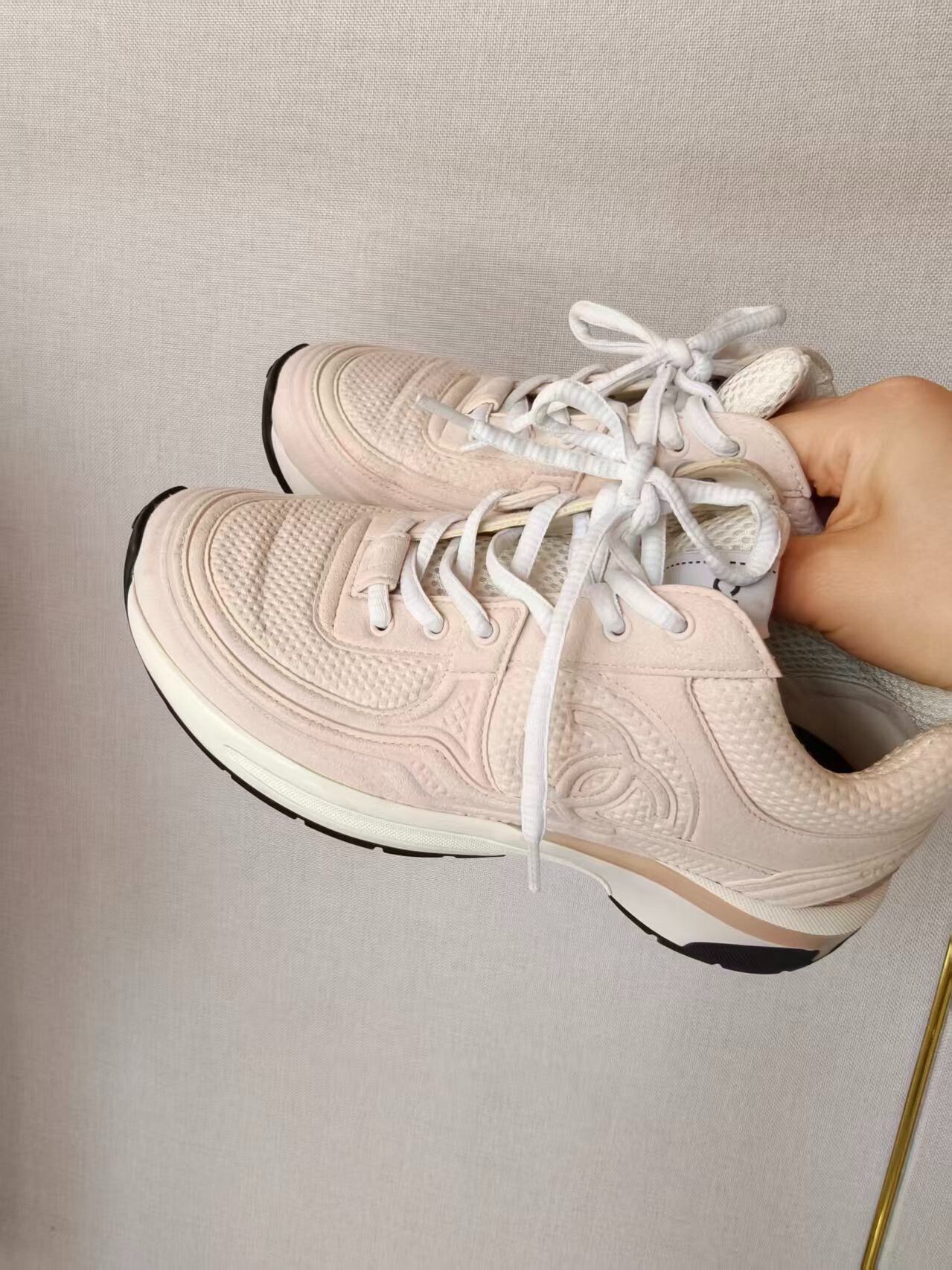 Chanel Chanel Women's Sneakers Size US 4.5 / IT 34.5 - 1 Thumbnail