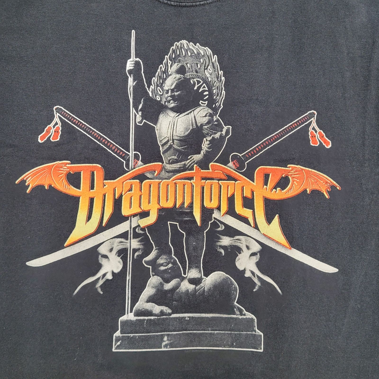 Hanes Y2K DragonForce Graphic Tee Men's Small Heavy Metal Tee Size US S / EU 44-46 / 1 - 3 Thumbnail
