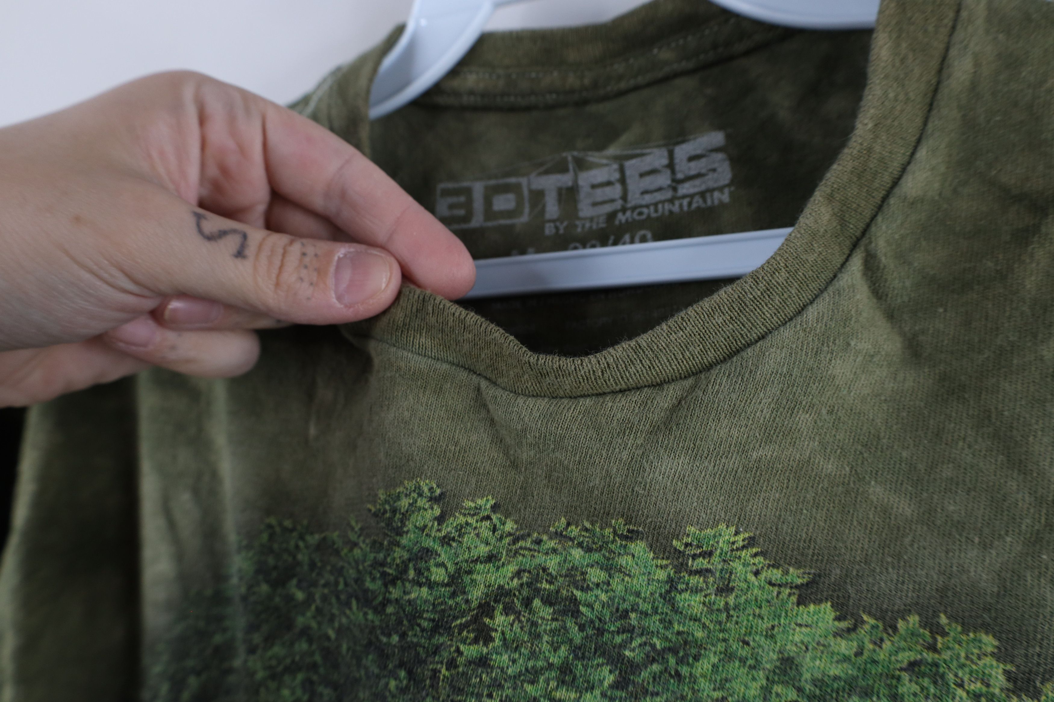 Vintage Vintage Y2K Acid Wash Yin Yang Tree Nature Mythical T-Shirt Size US M / EU 48-50 / 2 - 9 Thumbnail