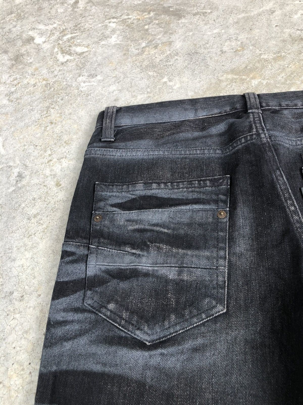 Tornado Mart Japanese Tornado Mart Flared Jeans Distressed Jeans Size US 32 / EU 48 - 16 Thumbnail